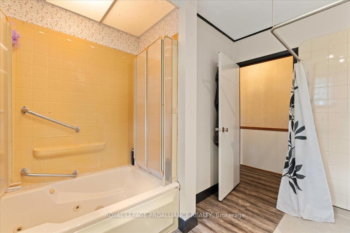 7163 Poplar Drive photo 22