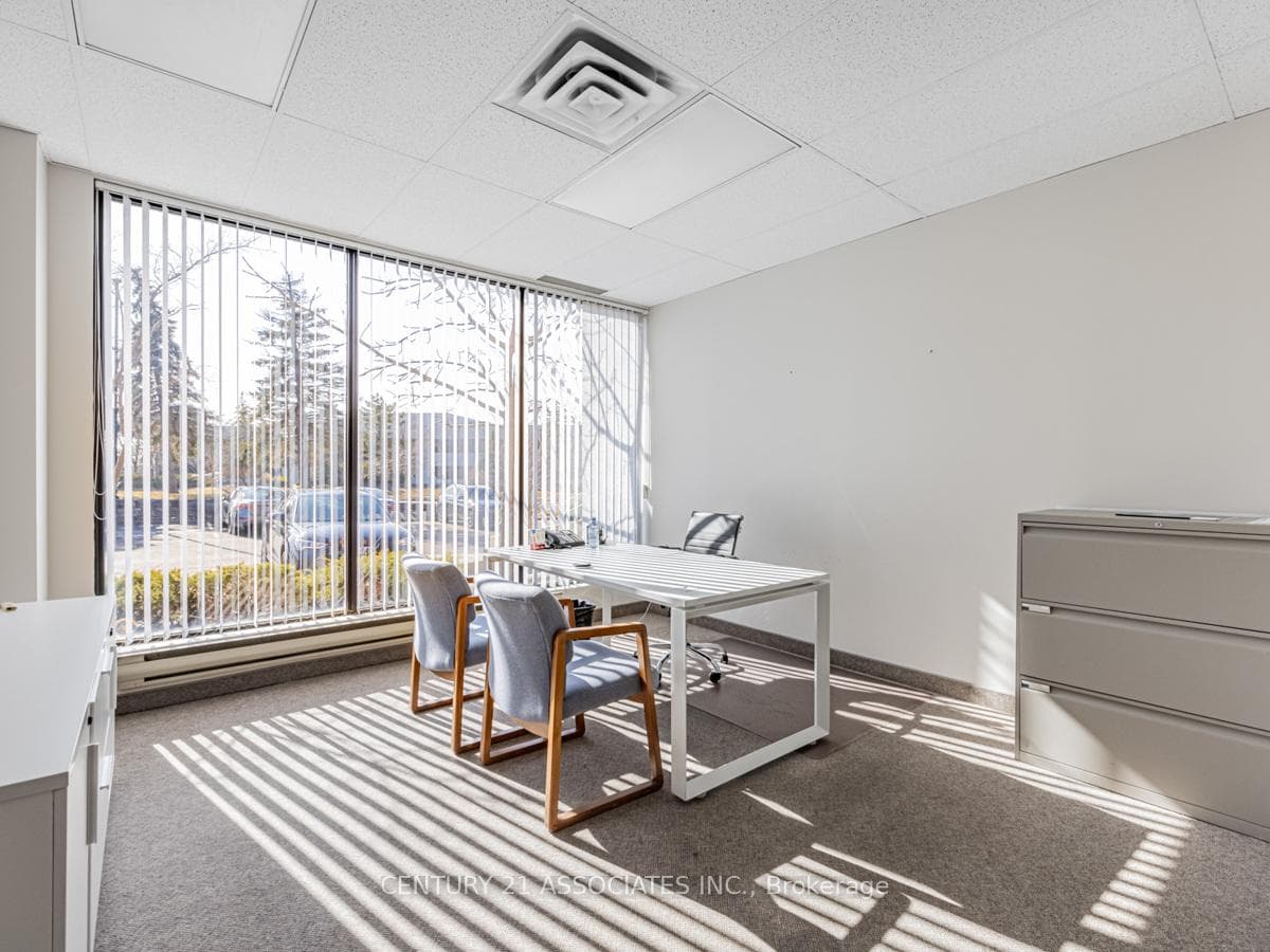 Professionally finished space - executive layout