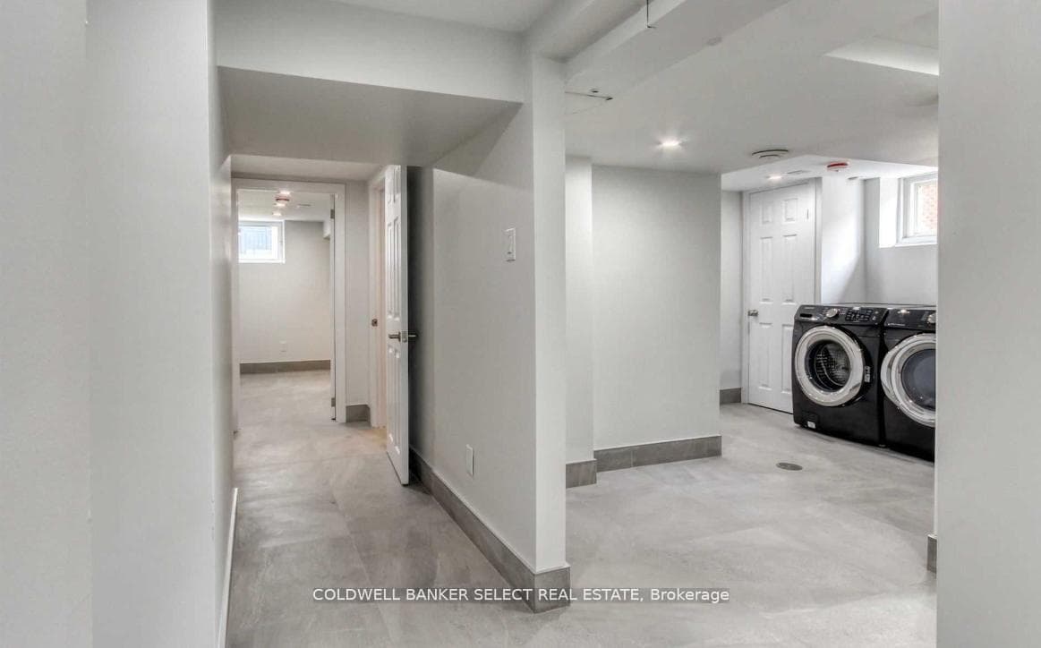 64 Walter Avenue Unit lower photo 8