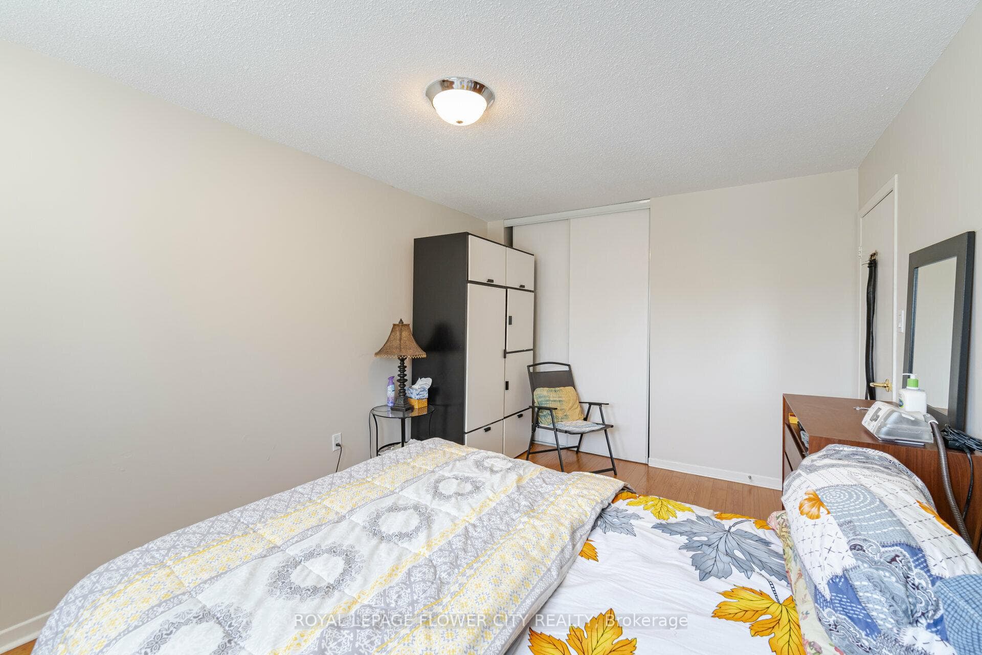 2700 Battleford Road Unit #37 photo 23