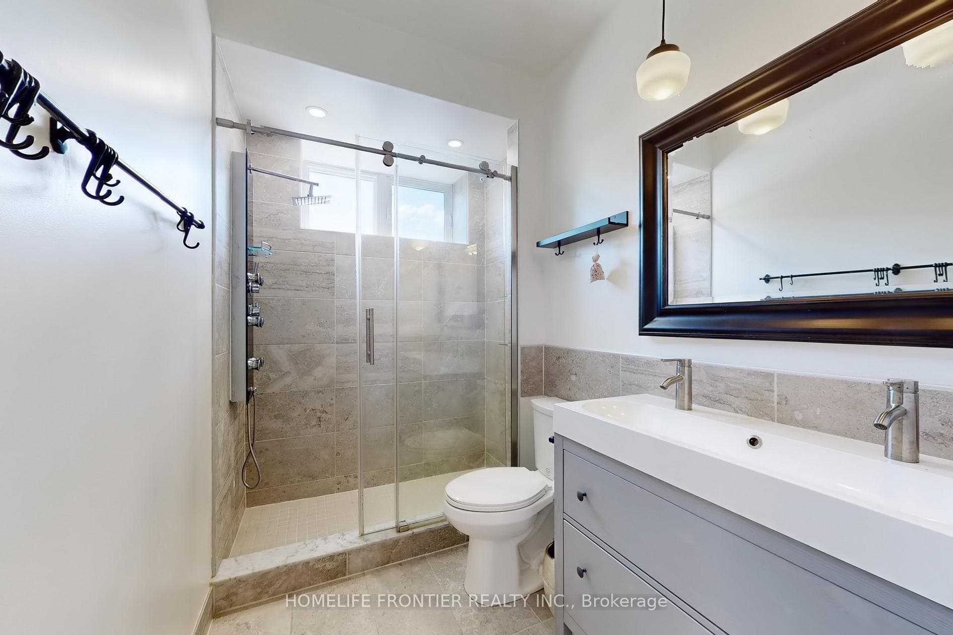 44 Irving Drive photo 28