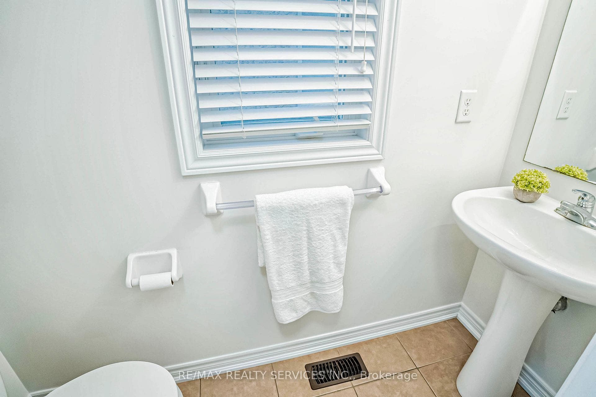 85 Frenchpark Circle photo 20