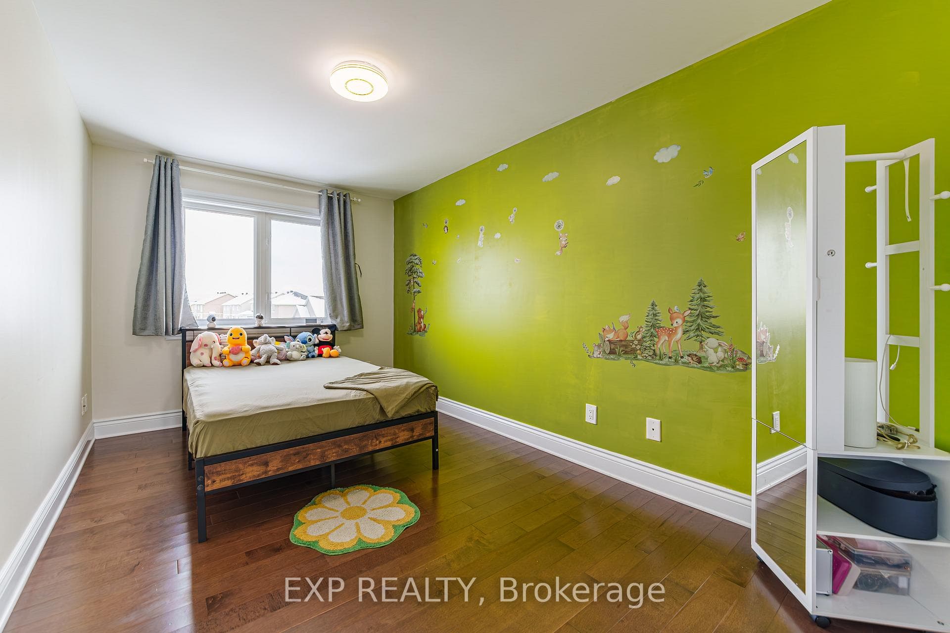 106 Bert Hall Street photo 16