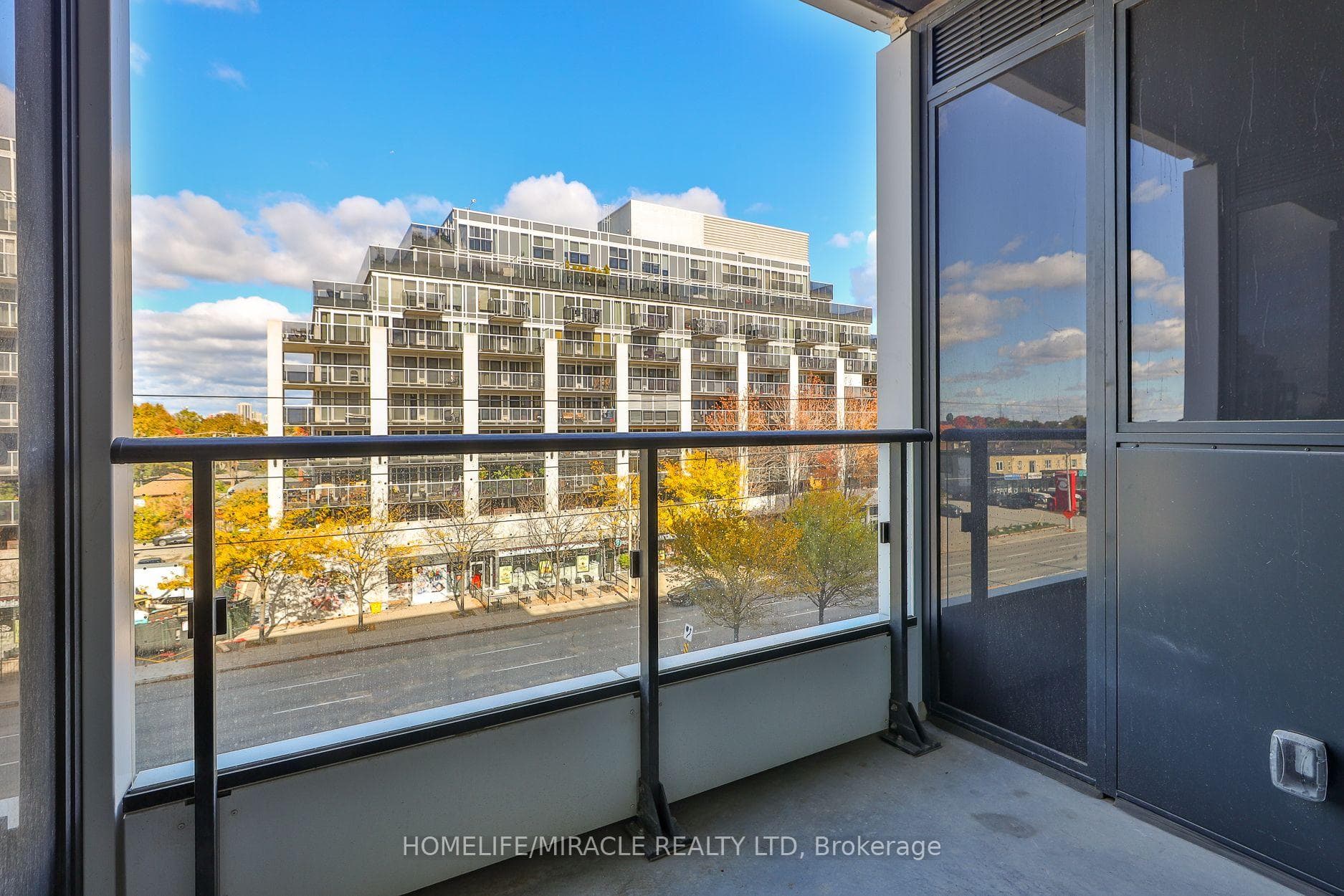 1037 The Queensway N/A Unit 317 photo 30
