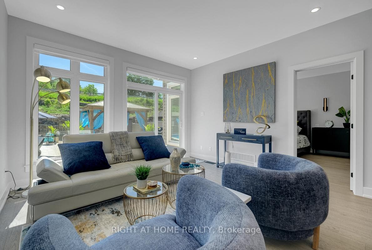 780 Keinouche Place photo 10