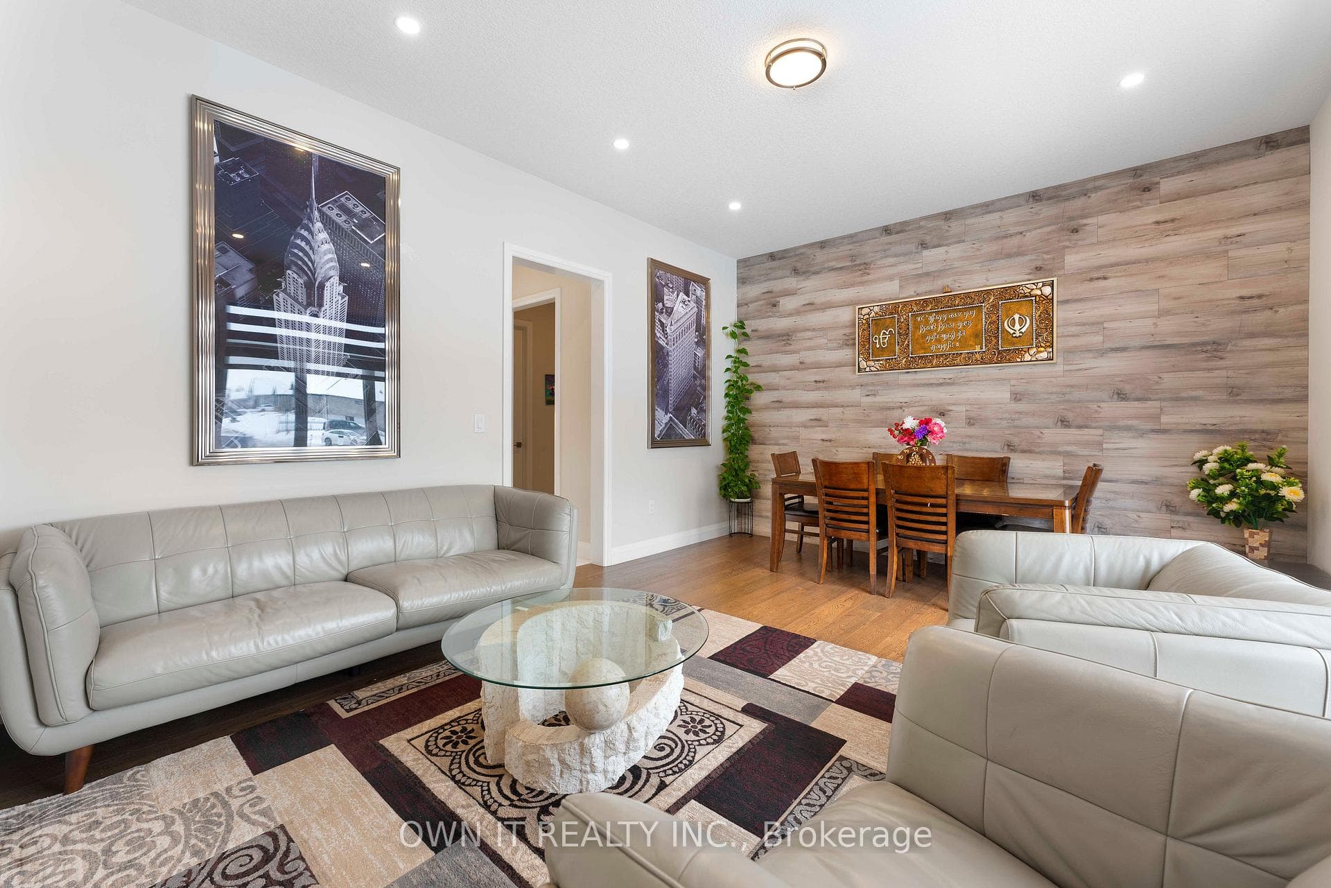 23 YARL Place photo 8