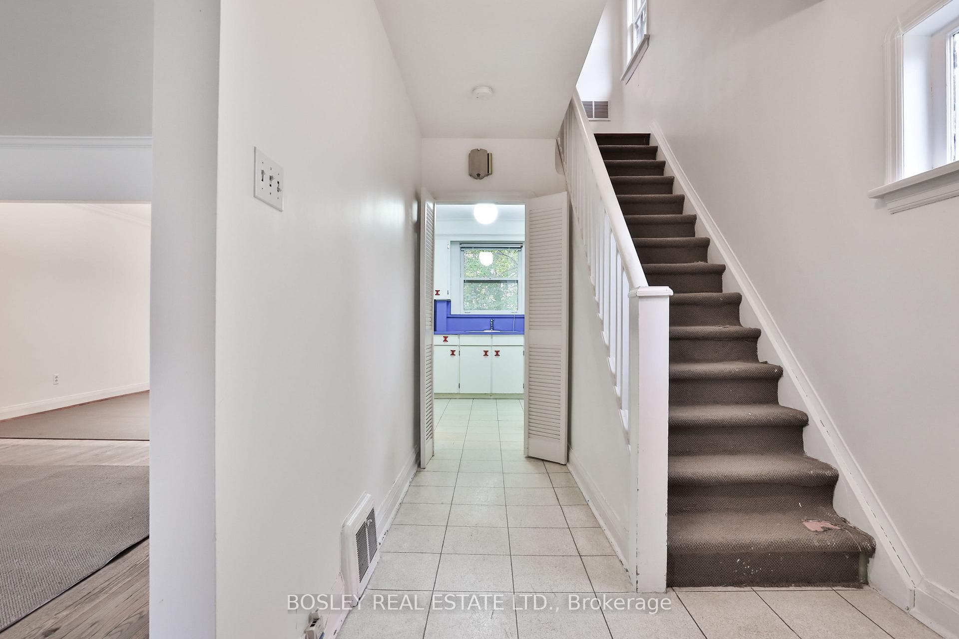 17 Fairholme Avenue photo 3