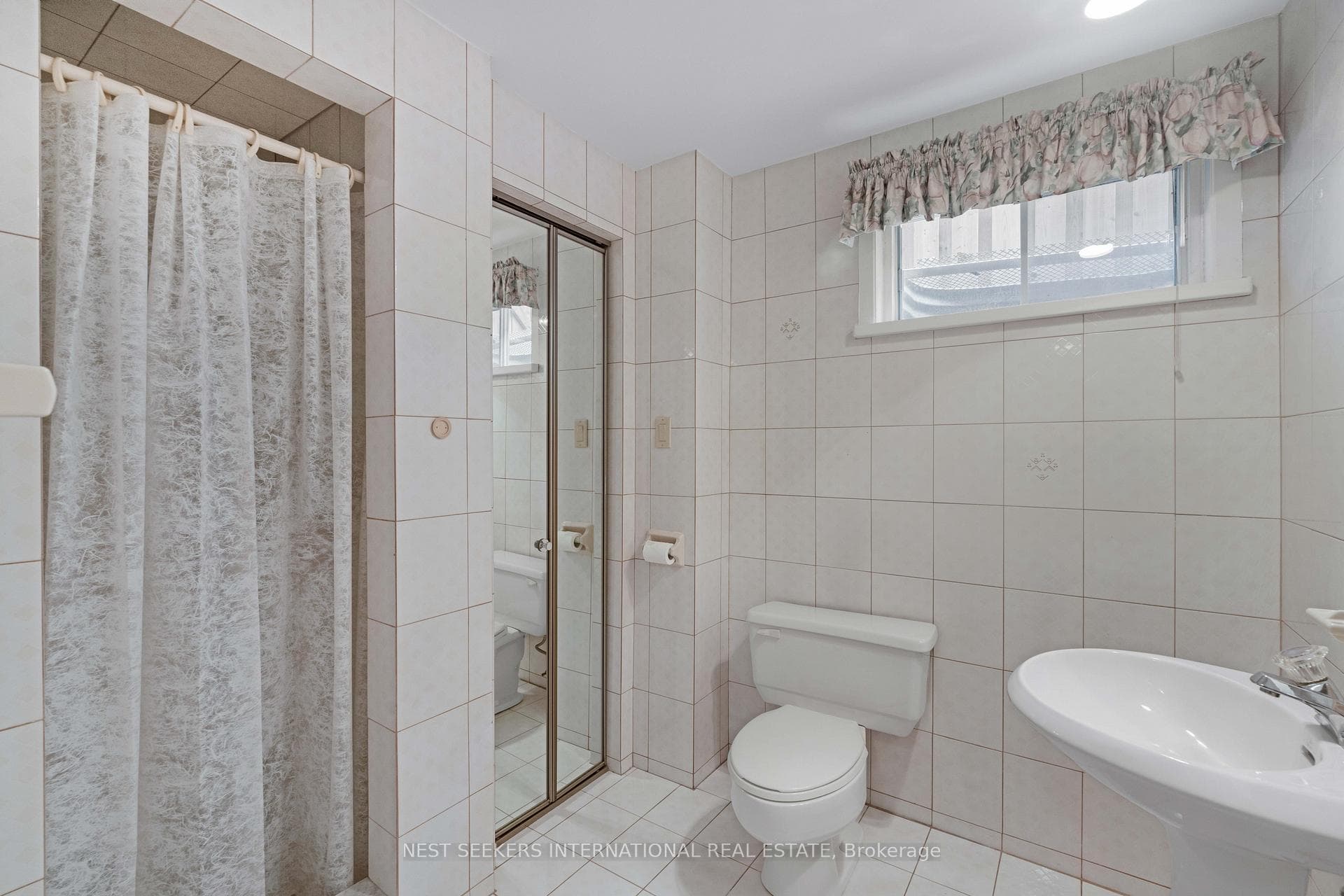 16 Grandiflora Place photo 25