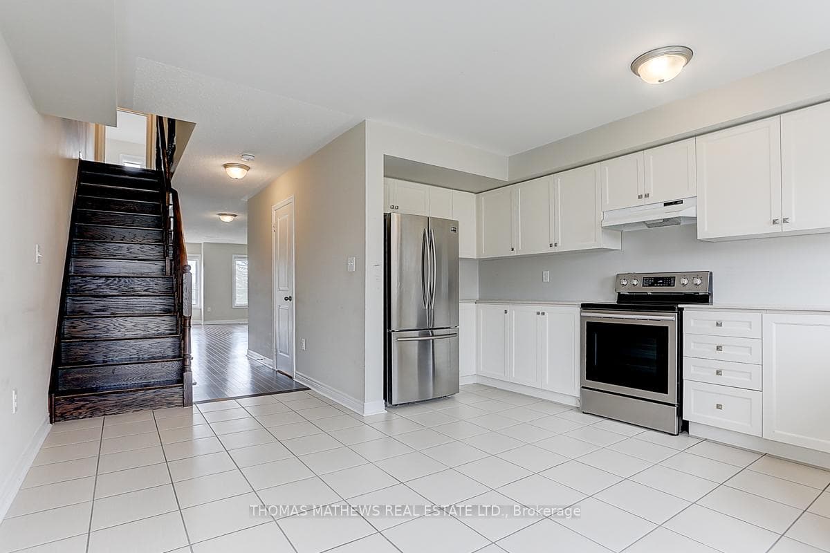 67 Padbury Trail photo 13