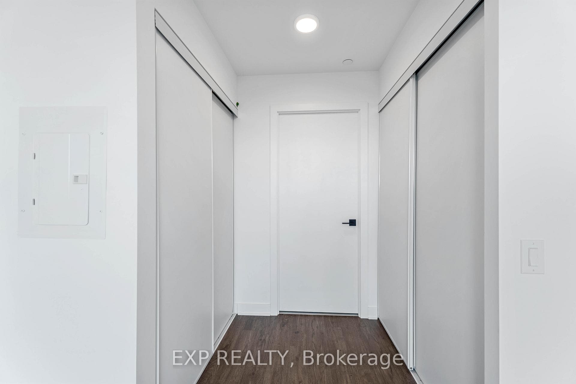 2782 Barton Street Unit 1006 photo 14