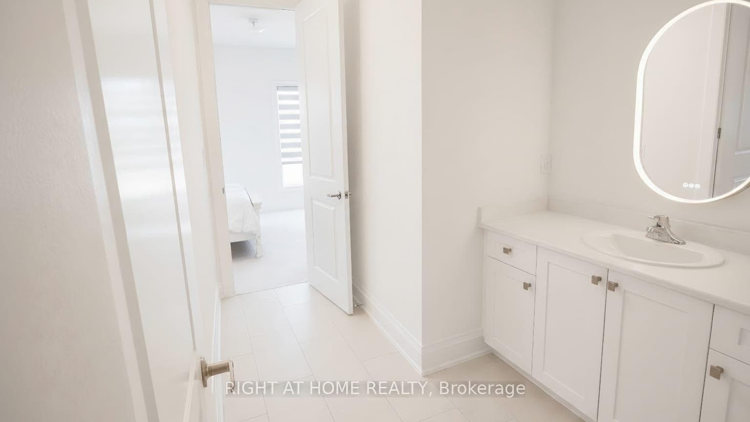 816 Apple Terrace photo 15