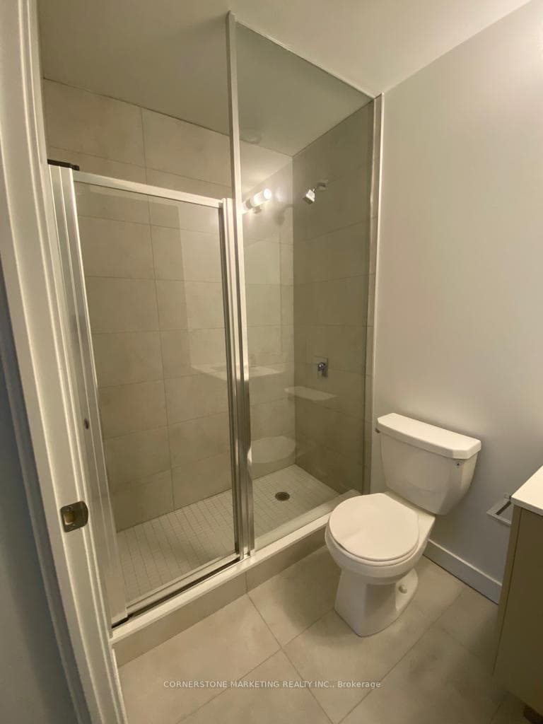 8 Tippett Road Unit 219 photo 6