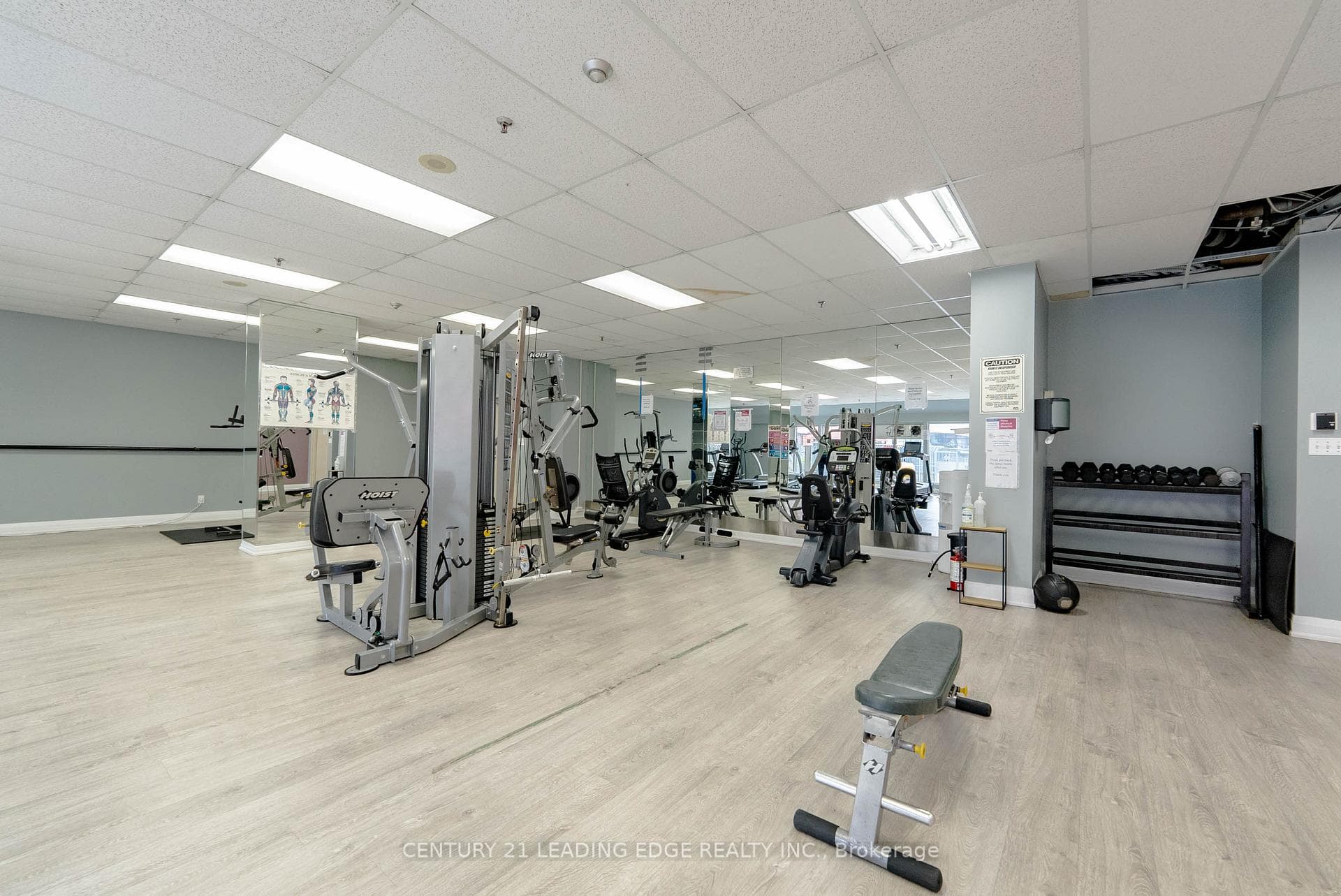 1470 MIDLAND Avenue Unit 806 photo 21