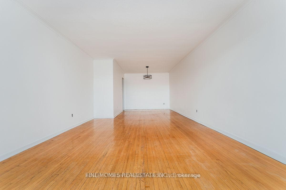 769 Greenore Road Unit Upper photo 7