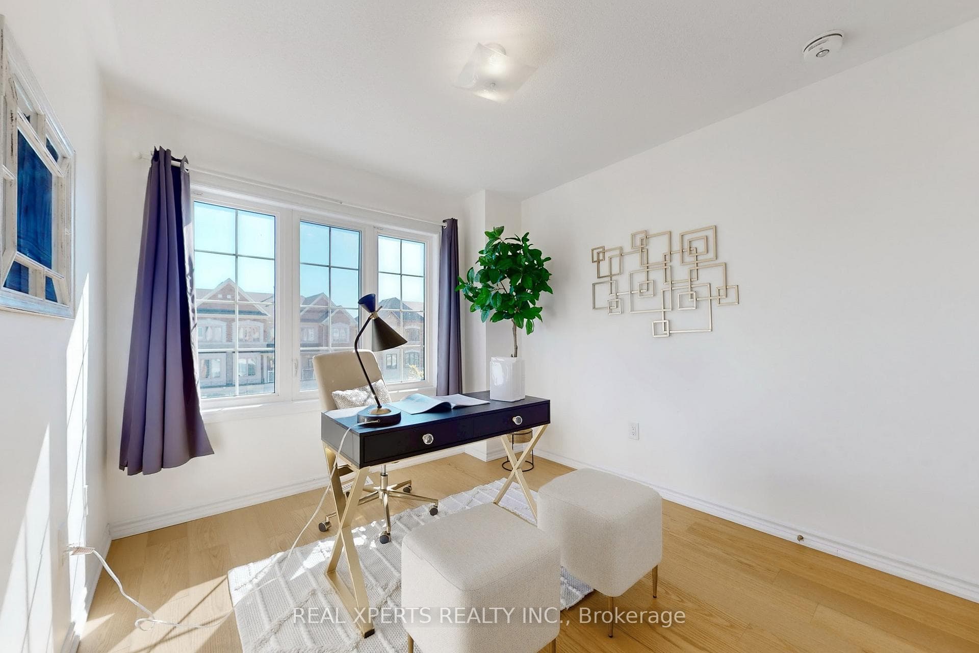 18 Farooq Boulevard photo 37