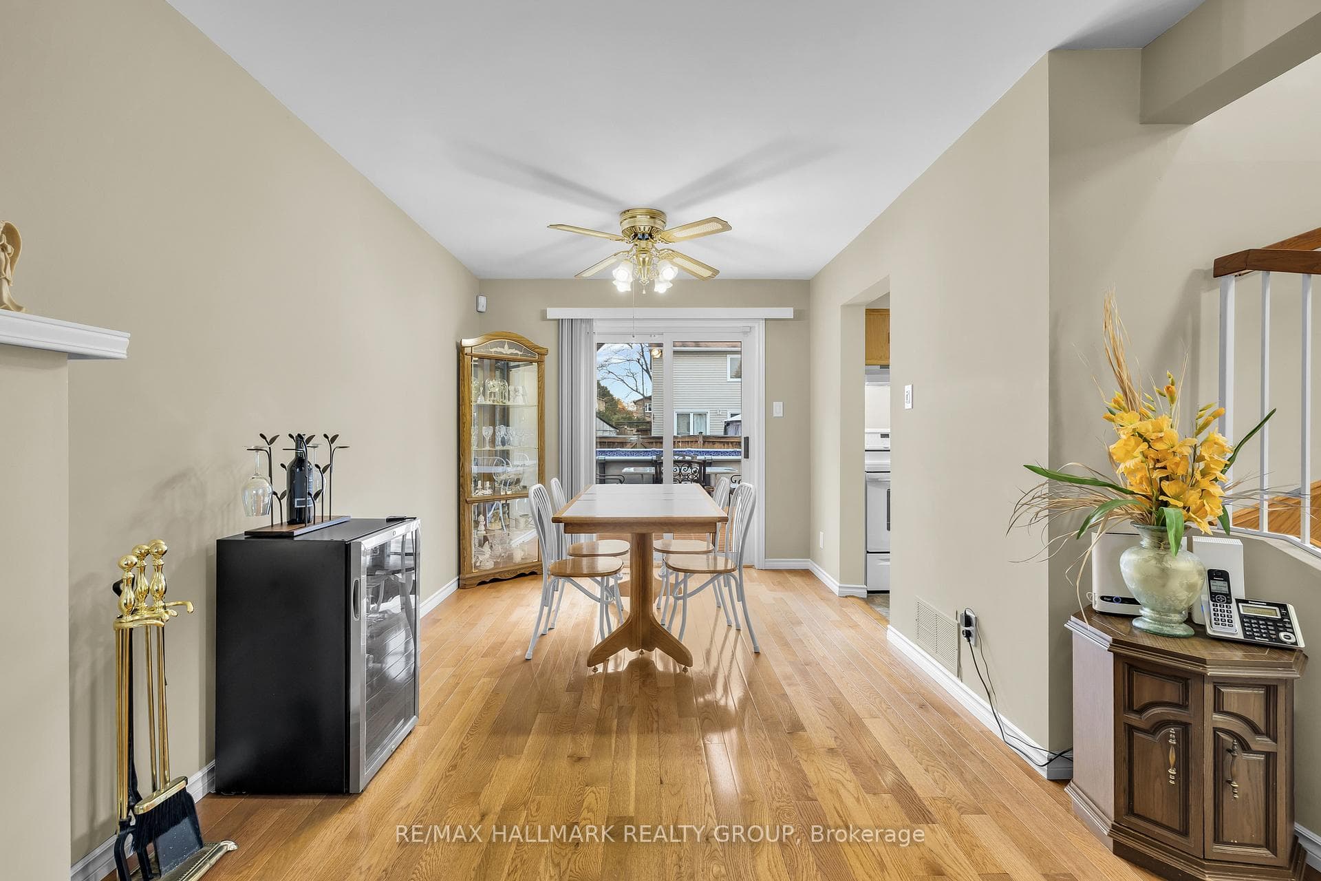 336 McEachern Crescent photo 12