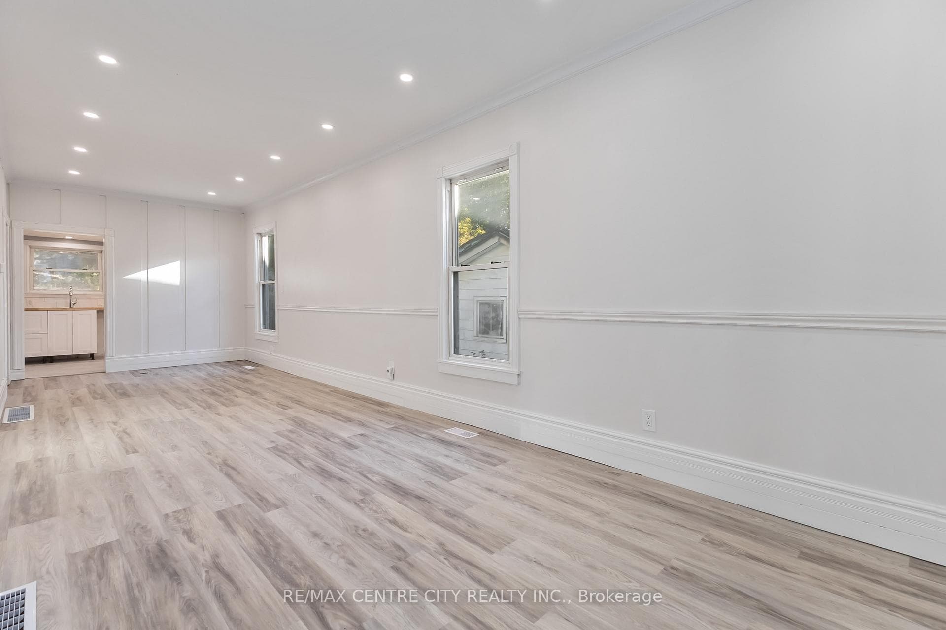 97 Walnut Street photo 8