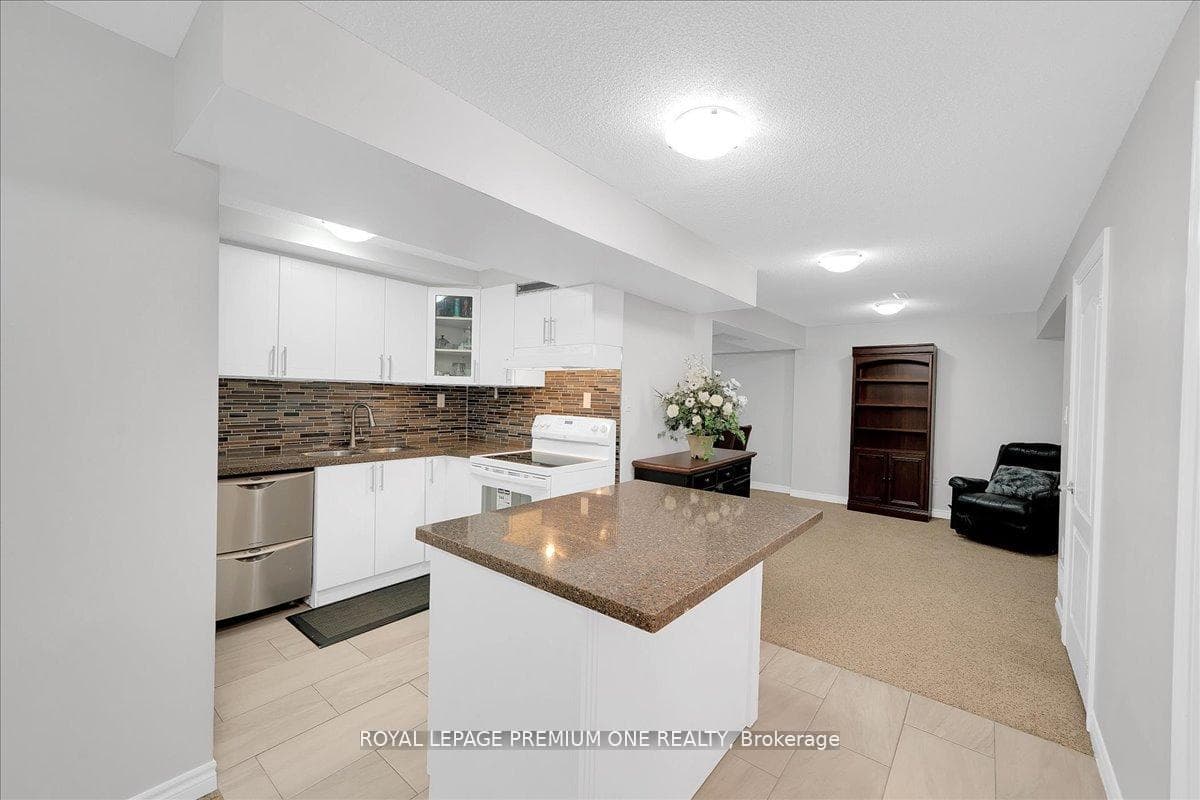 30 Monabelle Crescent photo 37