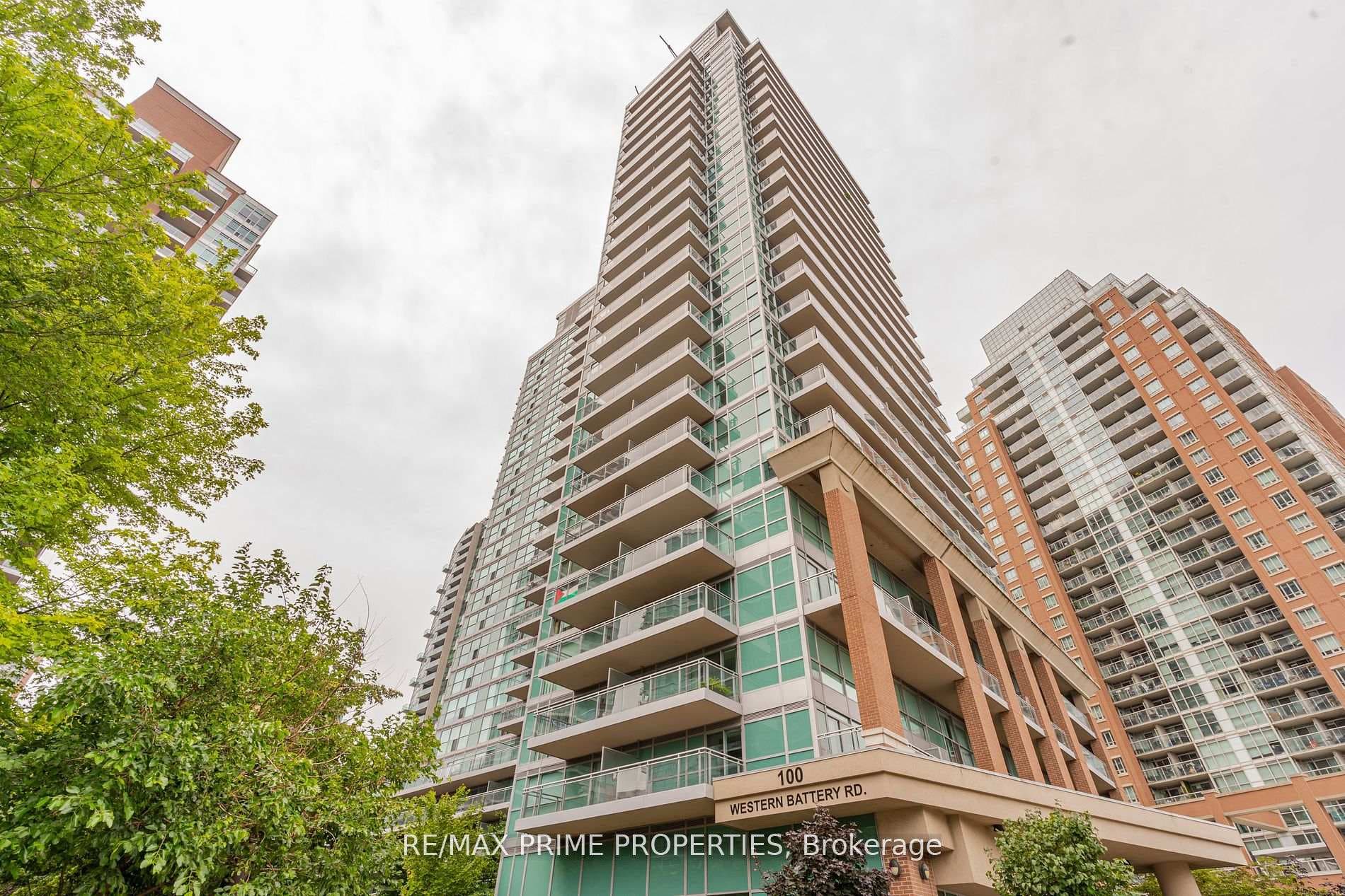 100 Western Battery Road Unit 913 photo 1