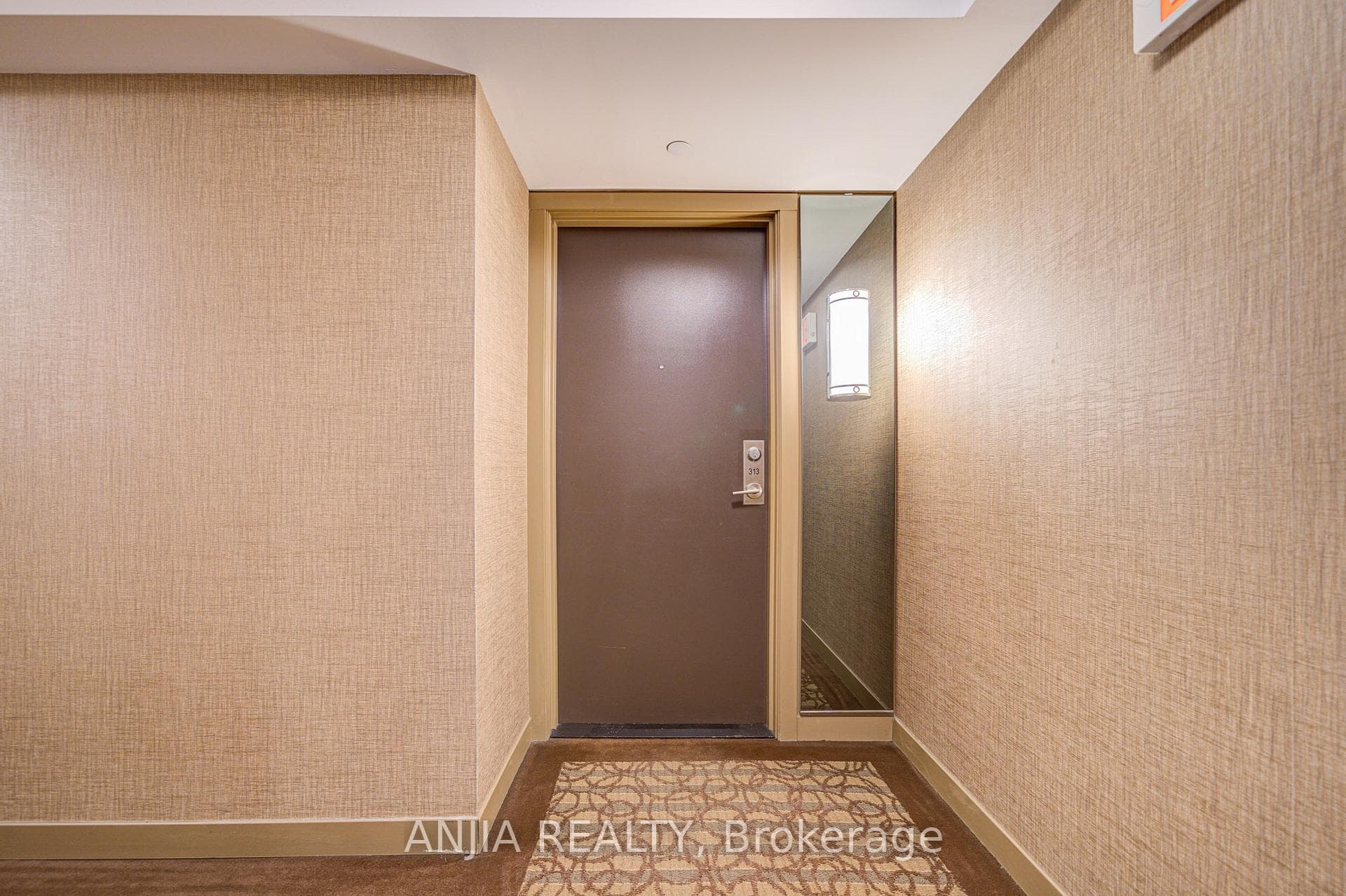 760 Sheppard Avenue Unit 313 photo 1