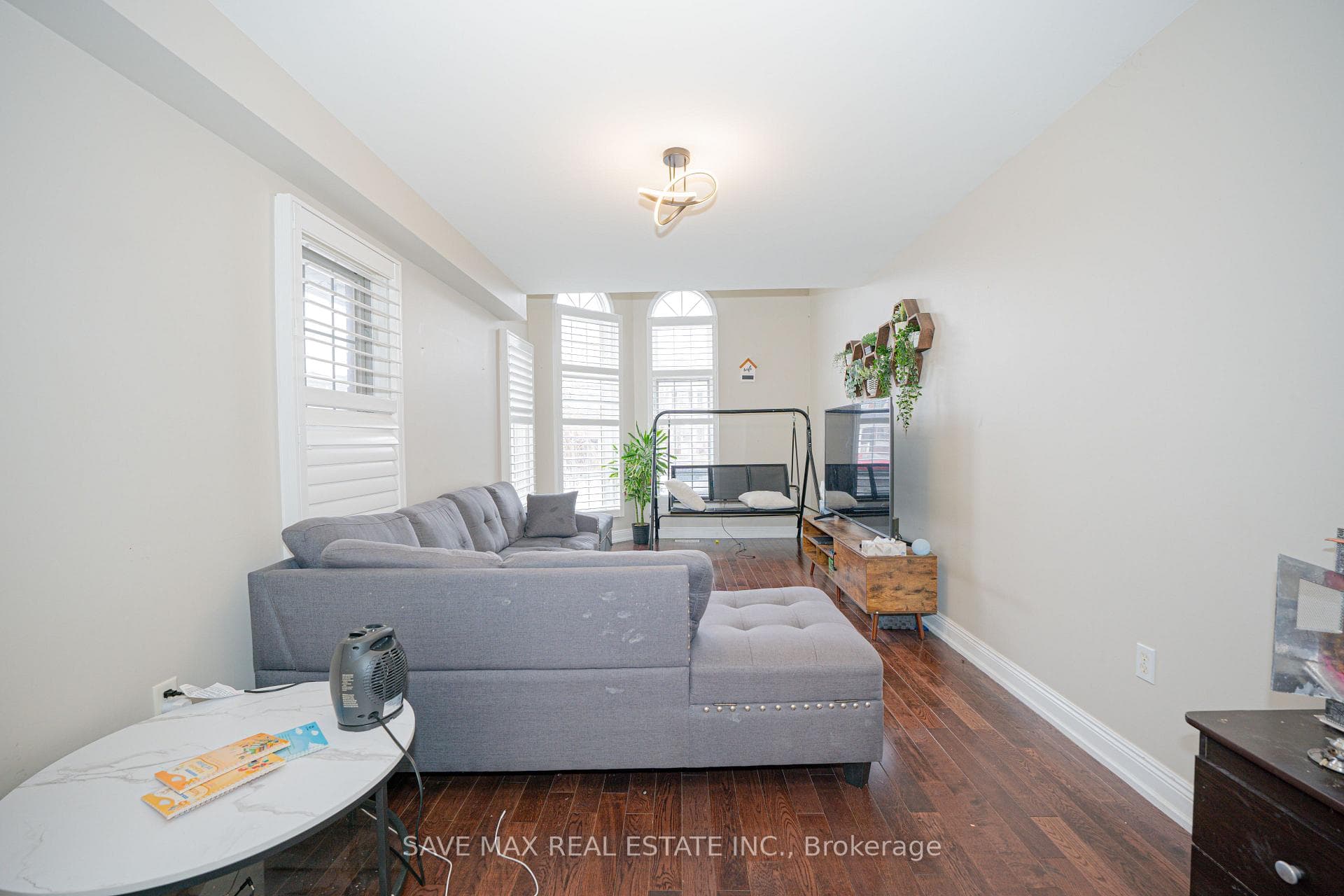 1691 Samuelson Circle photo 14