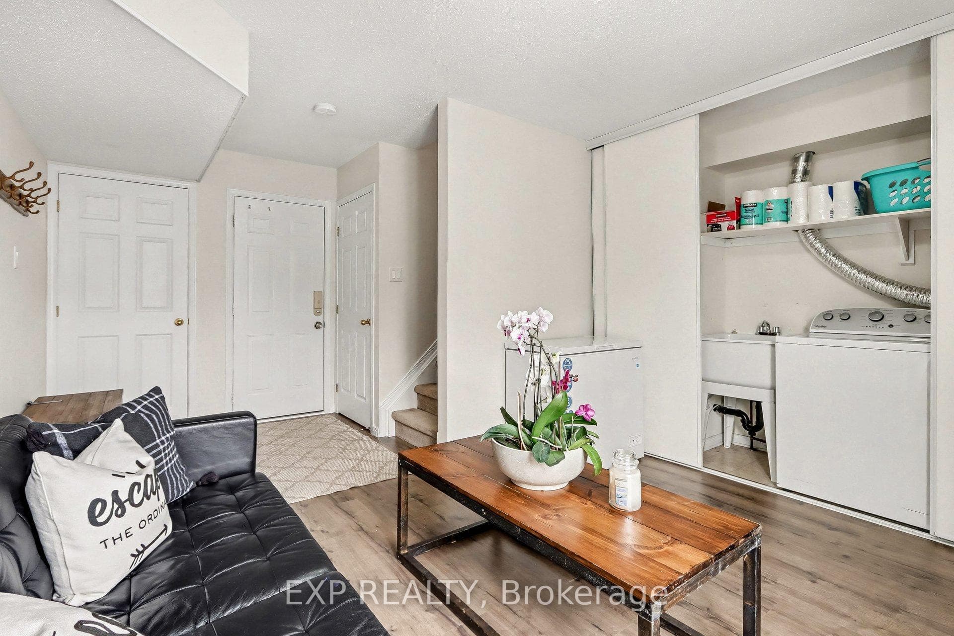 211 Gershwin Private photo 22