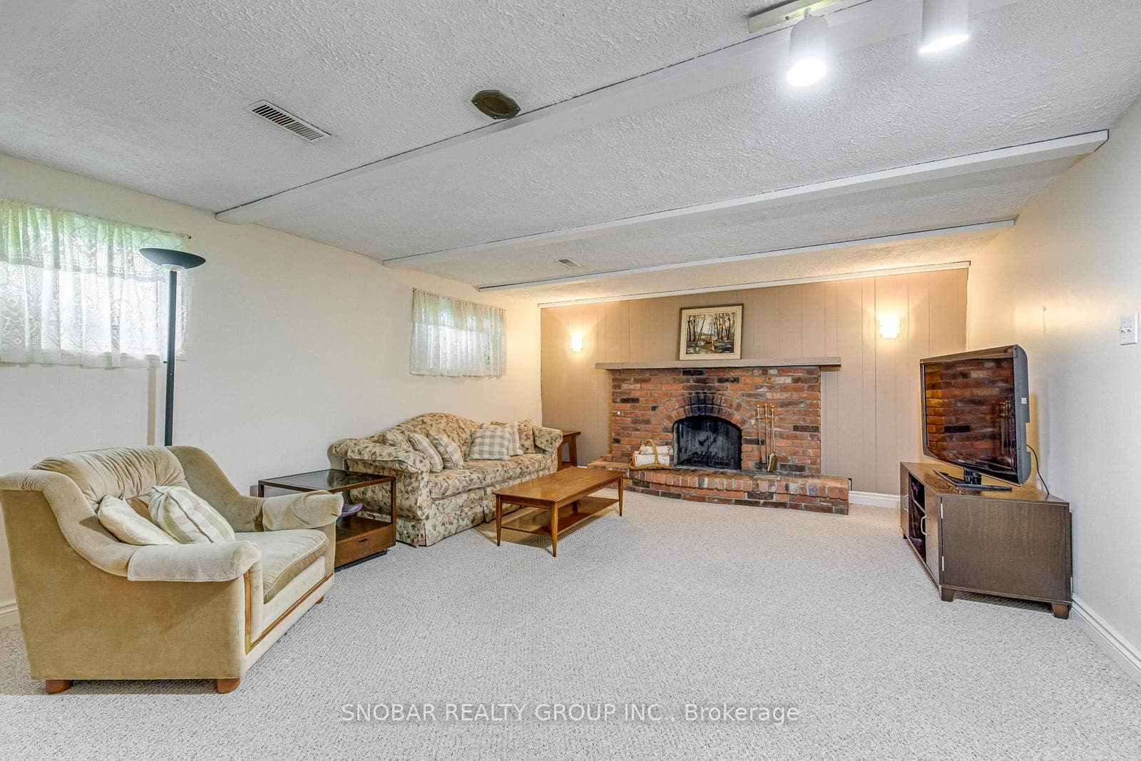 4428 Bennett Road photo 15