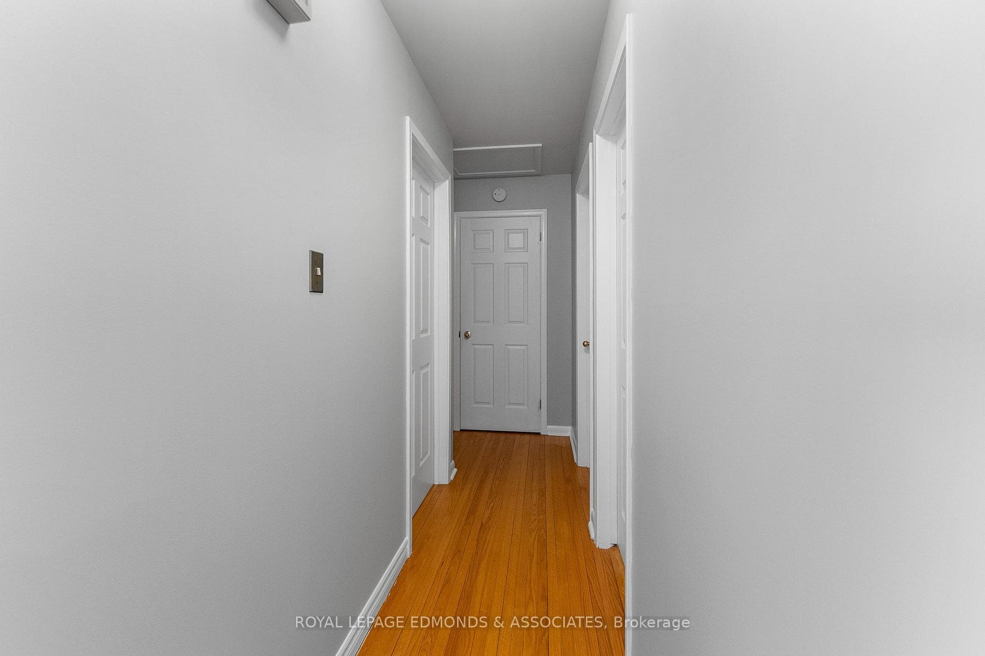 395 Chamberlain Street photo 28