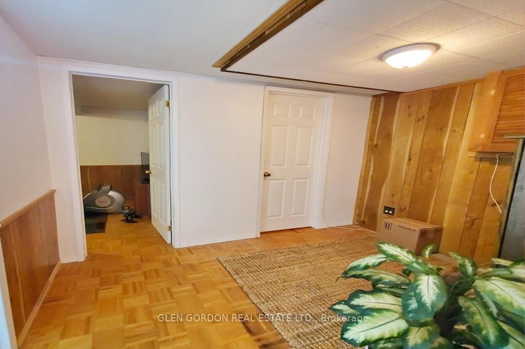 63 Caprice Crescent photo 20