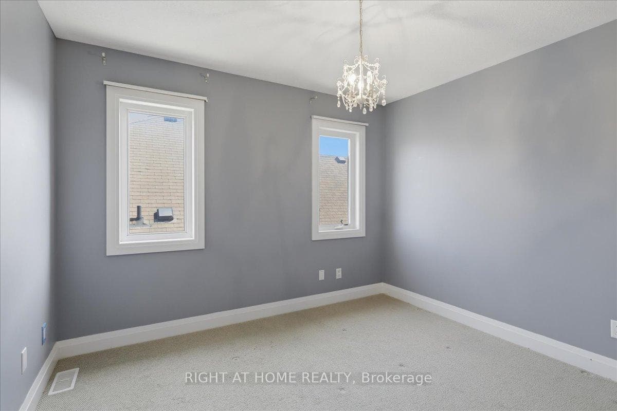 31 Christy Drive photo 35