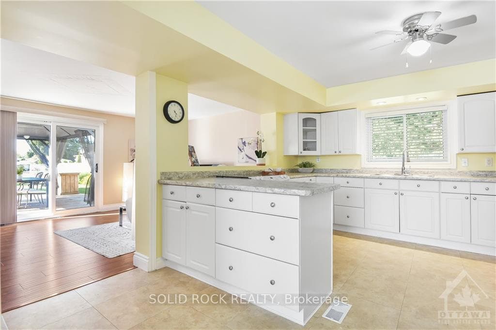 281 CARUSO Street photo 13