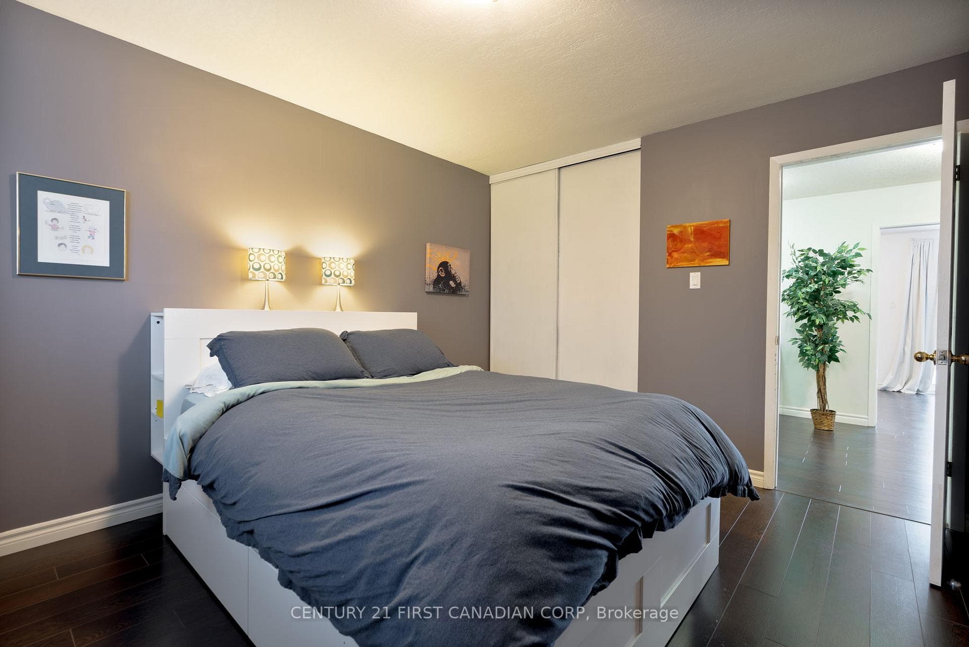 669 Osgoode Drive Unit 14 photo 23