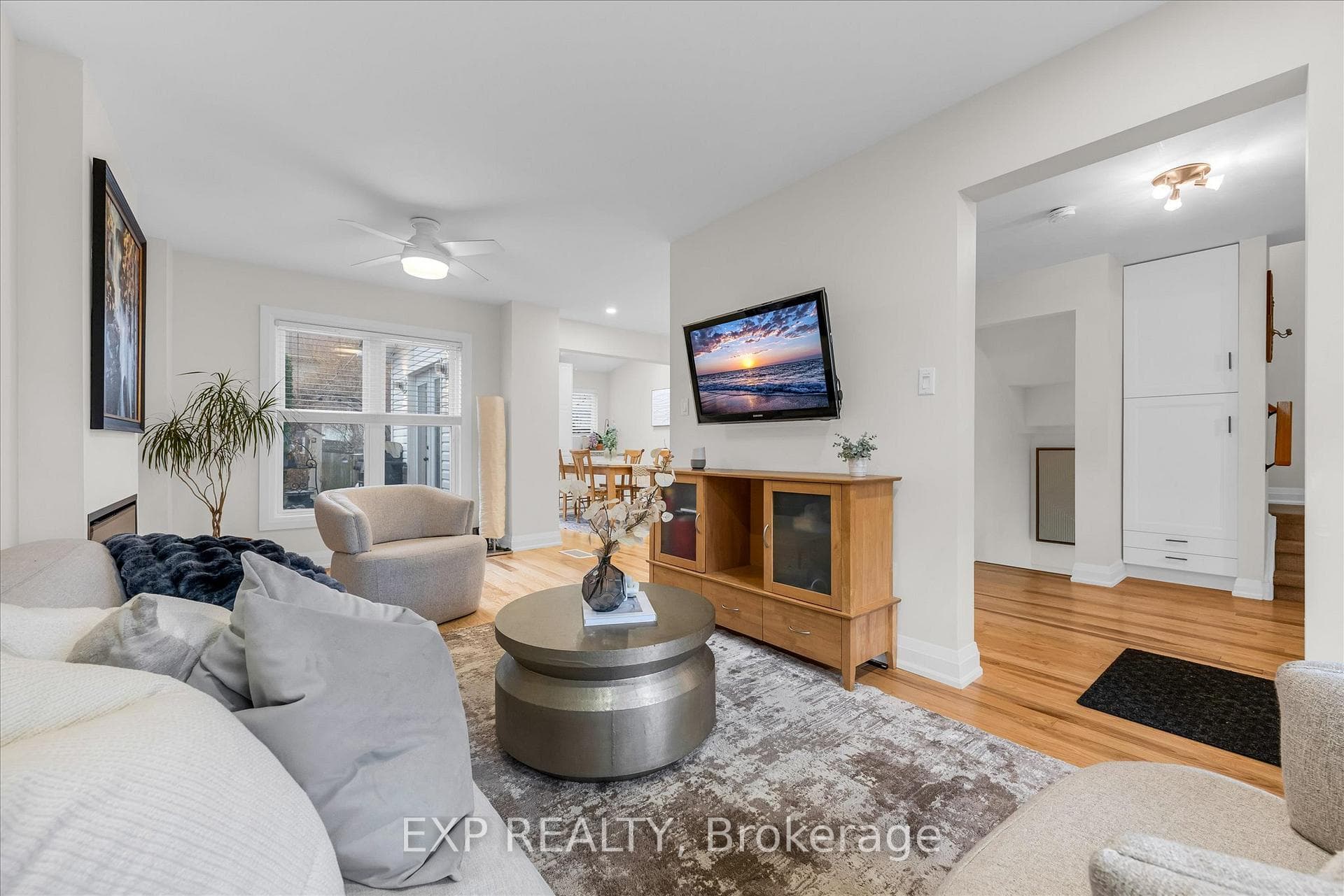 23 Hedge Lawn Drive photo 12
