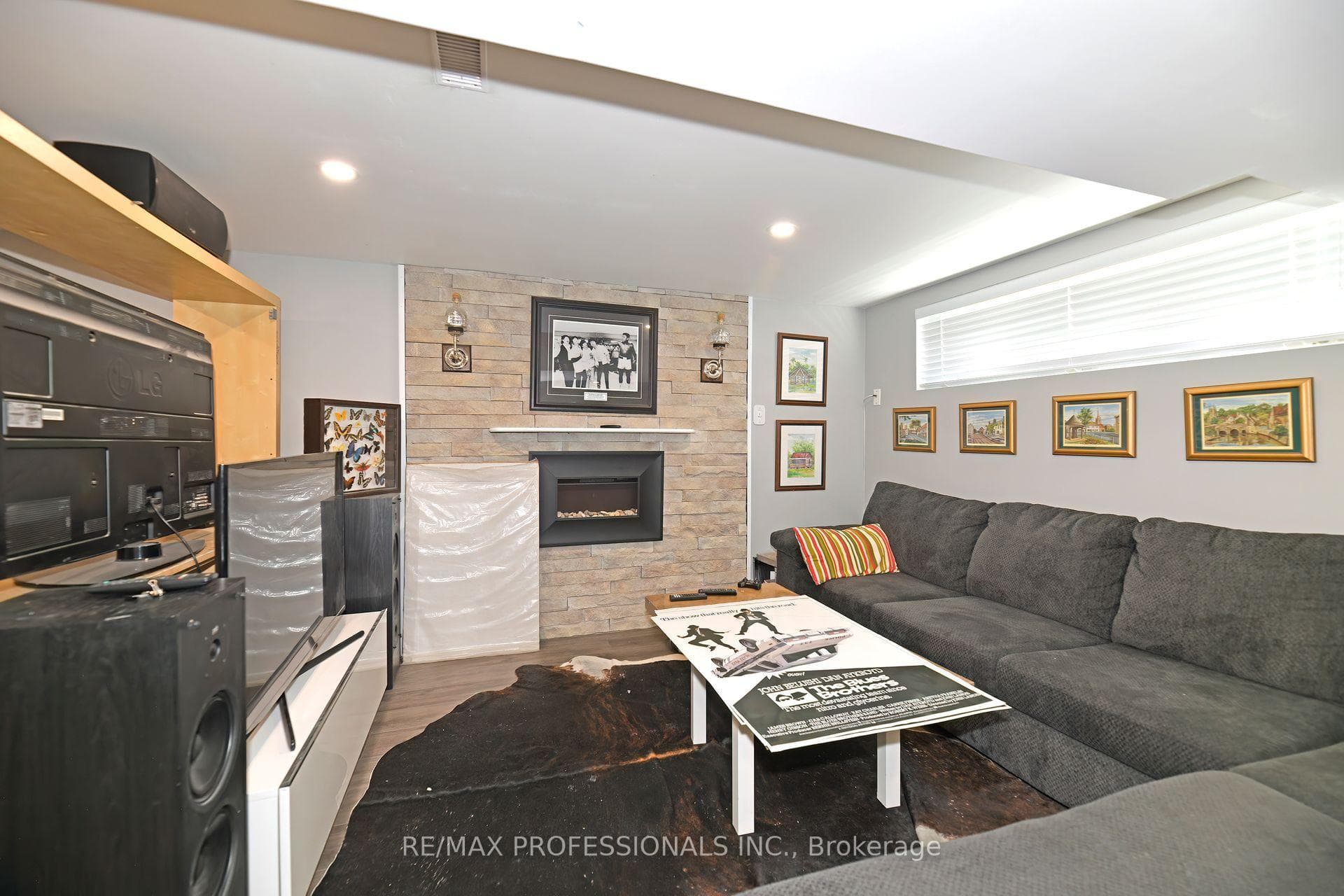 11 Brynston Road photo 31