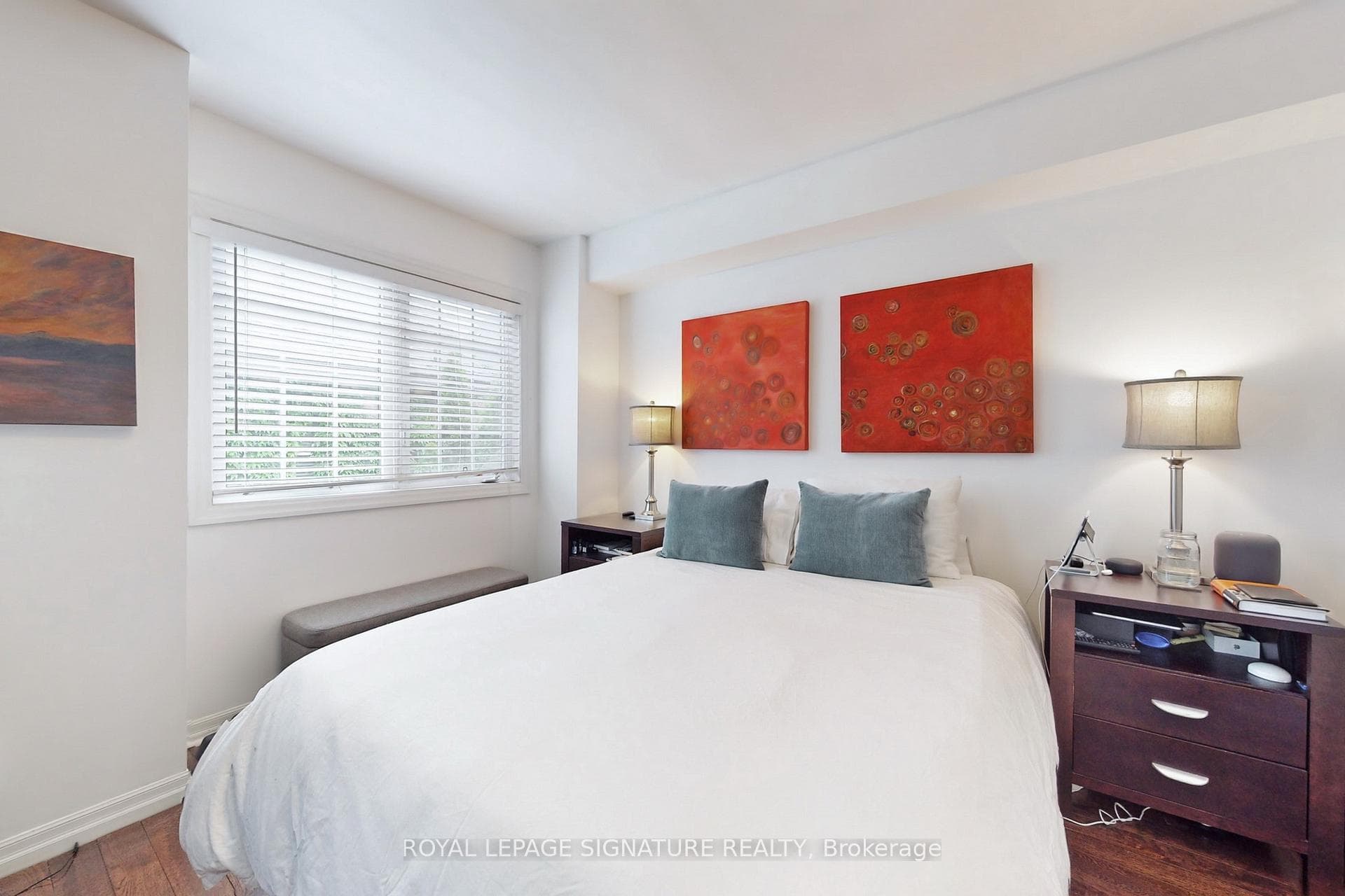 6 Wellesley Place Unit 42 photo 9
