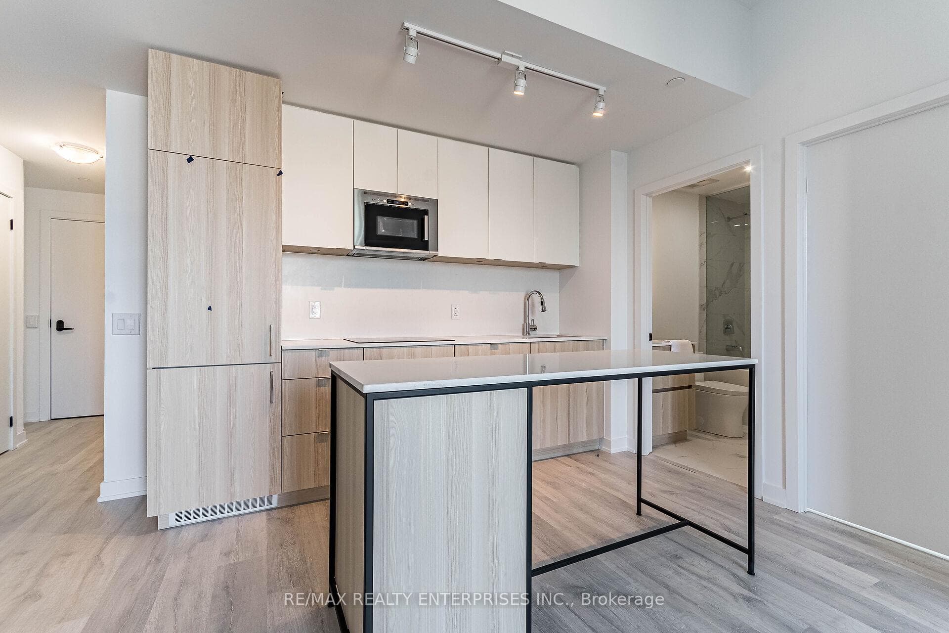 220 Missinnihe Way Unit 422 photo 7