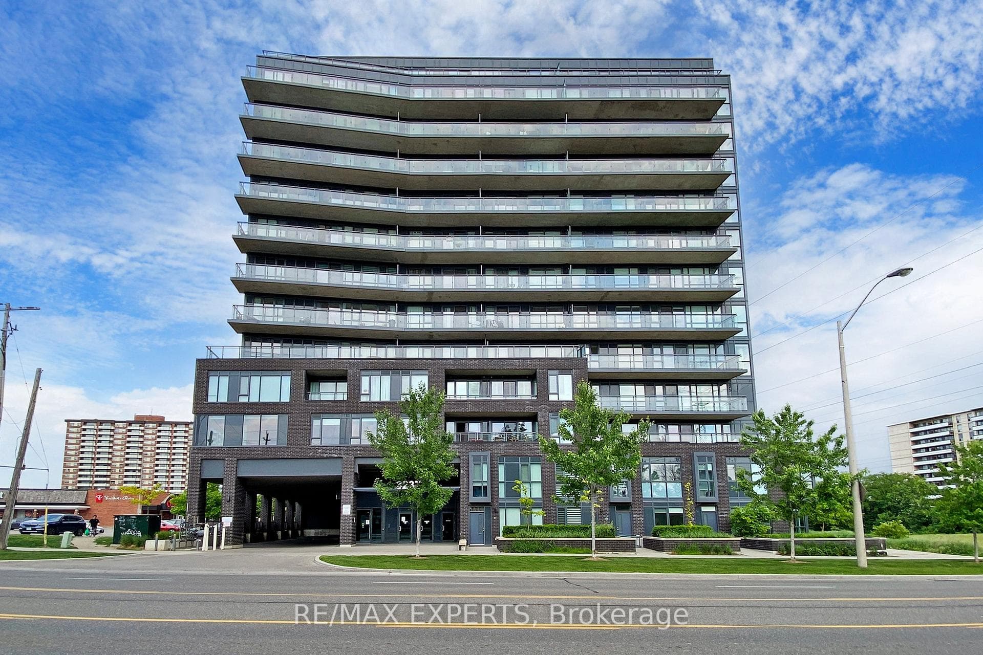 3237 Bayview Avenue Unit 104 photo 4
