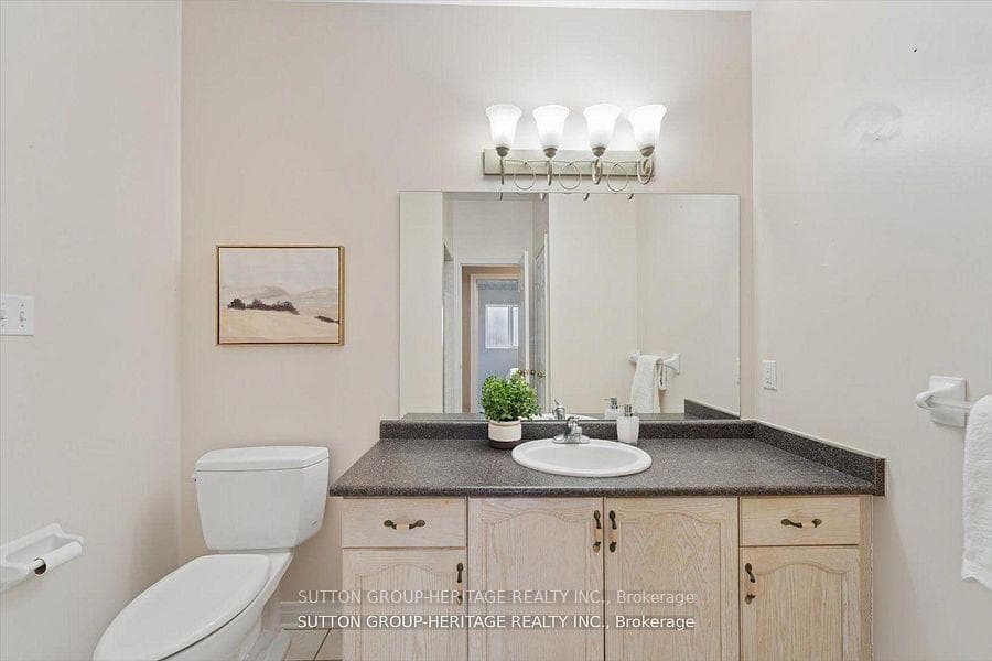1886 Pine Grove Avenue photo 28
