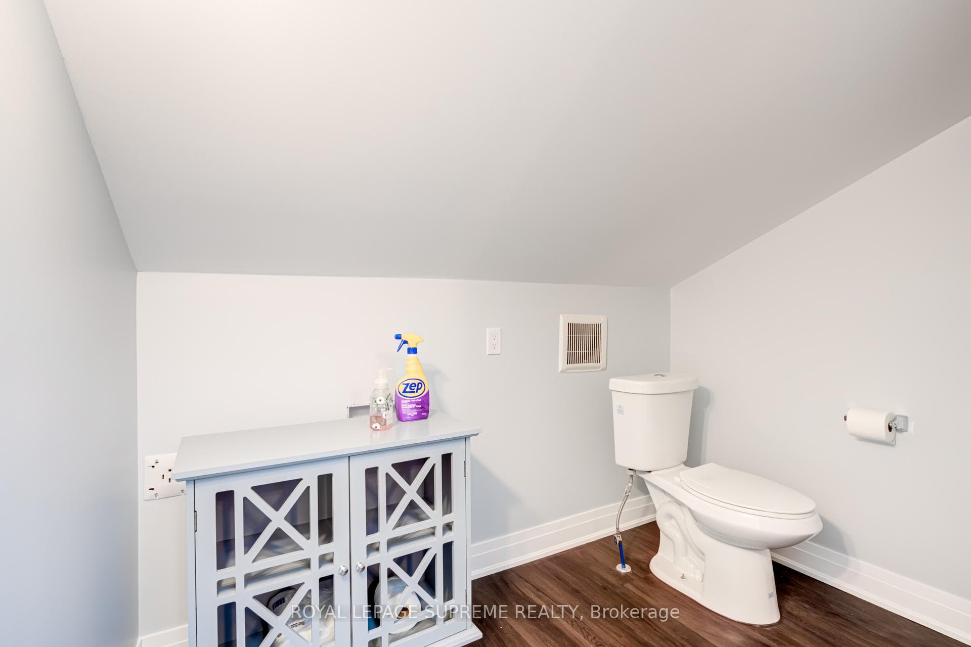 54 Ellerby Square photo 22