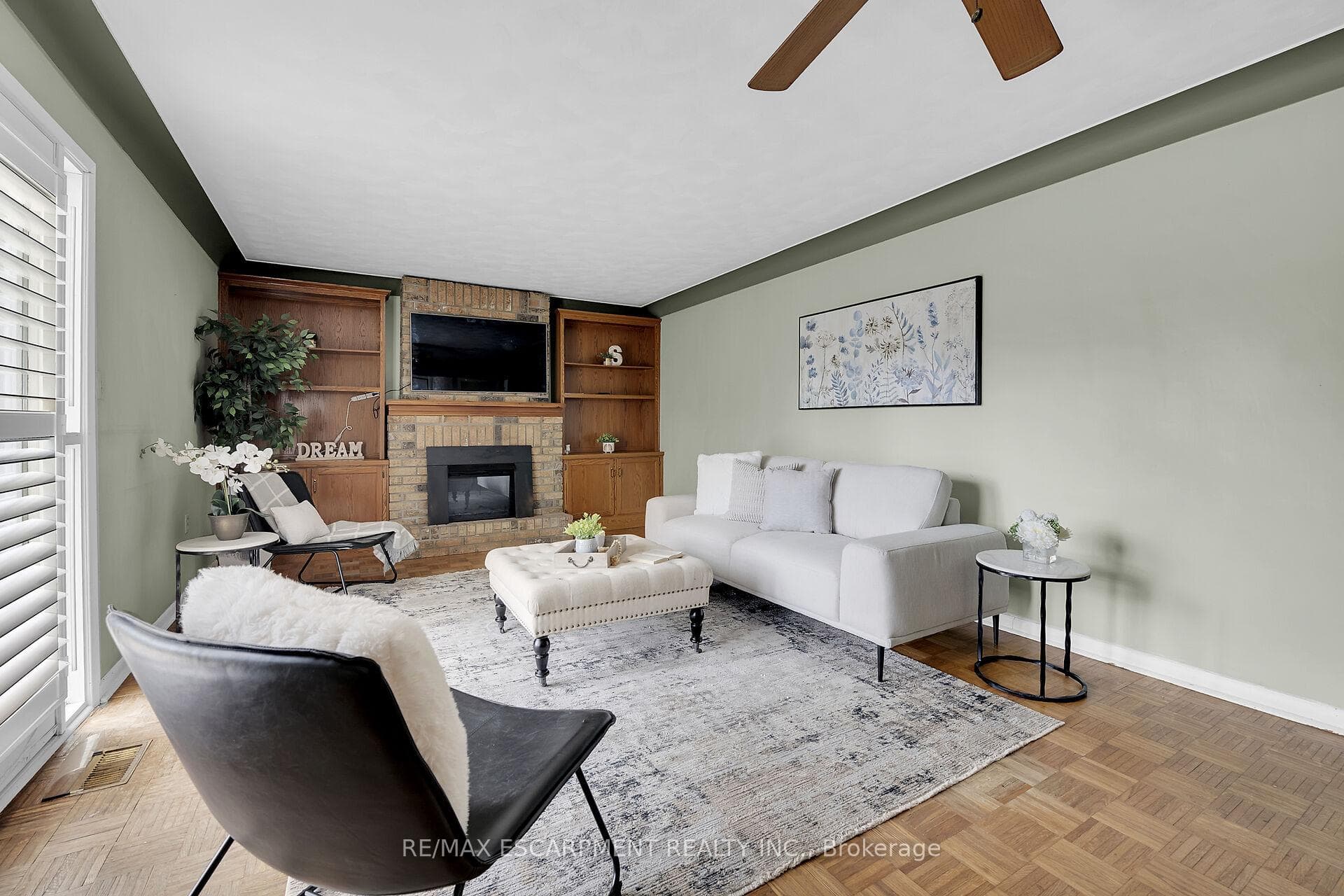 42 Nelles Street photo 15