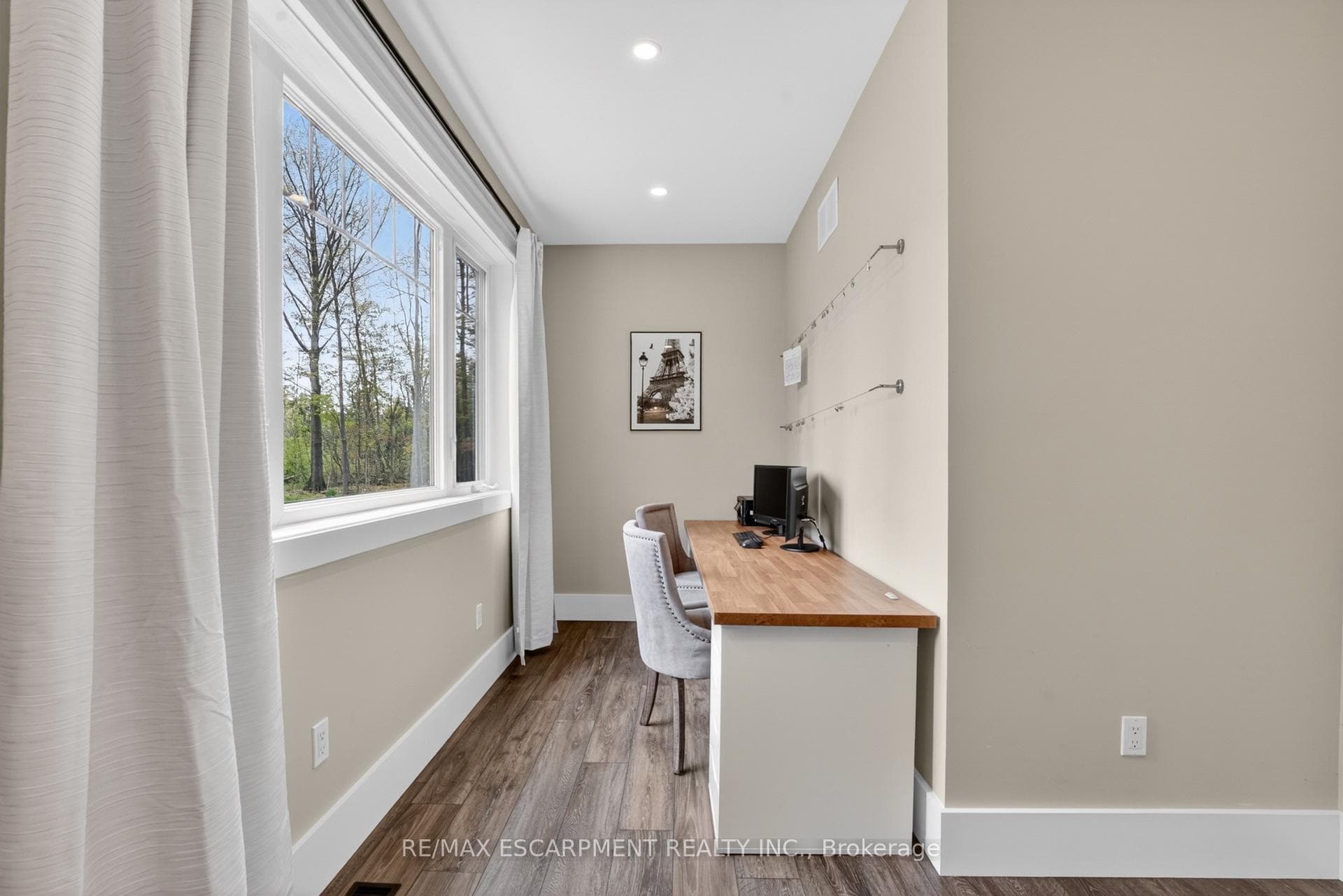 815 Tice Road photo 9