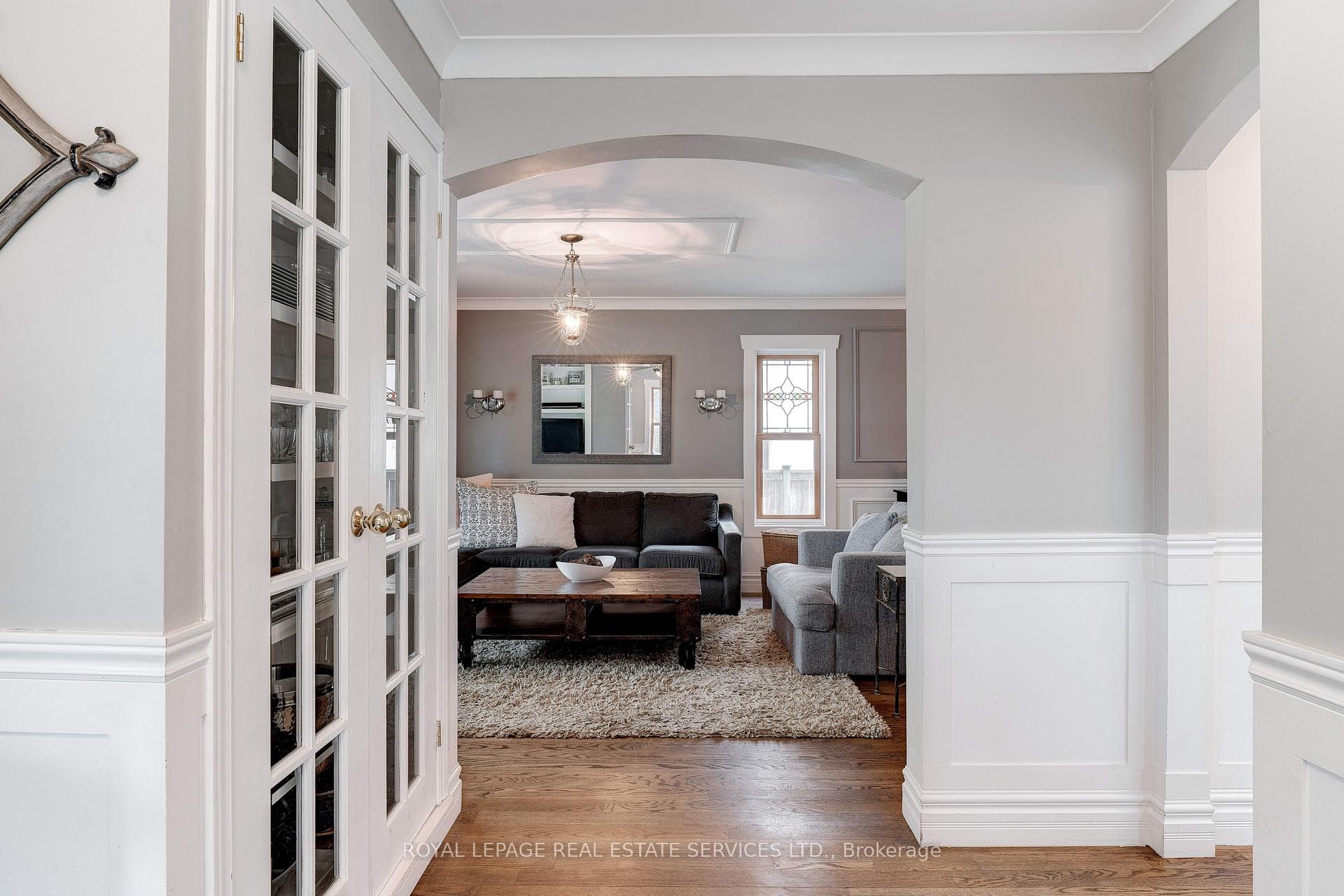 384 Pine Avenue photo 6