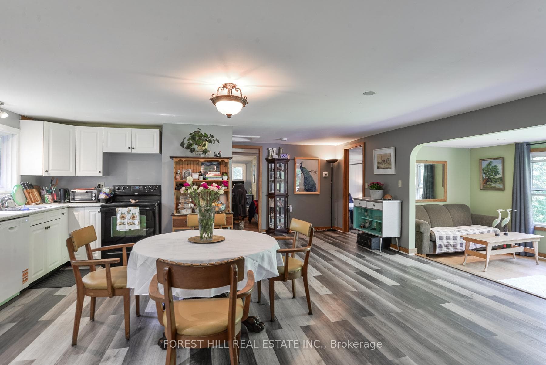 183 Bonnell Road photo 11