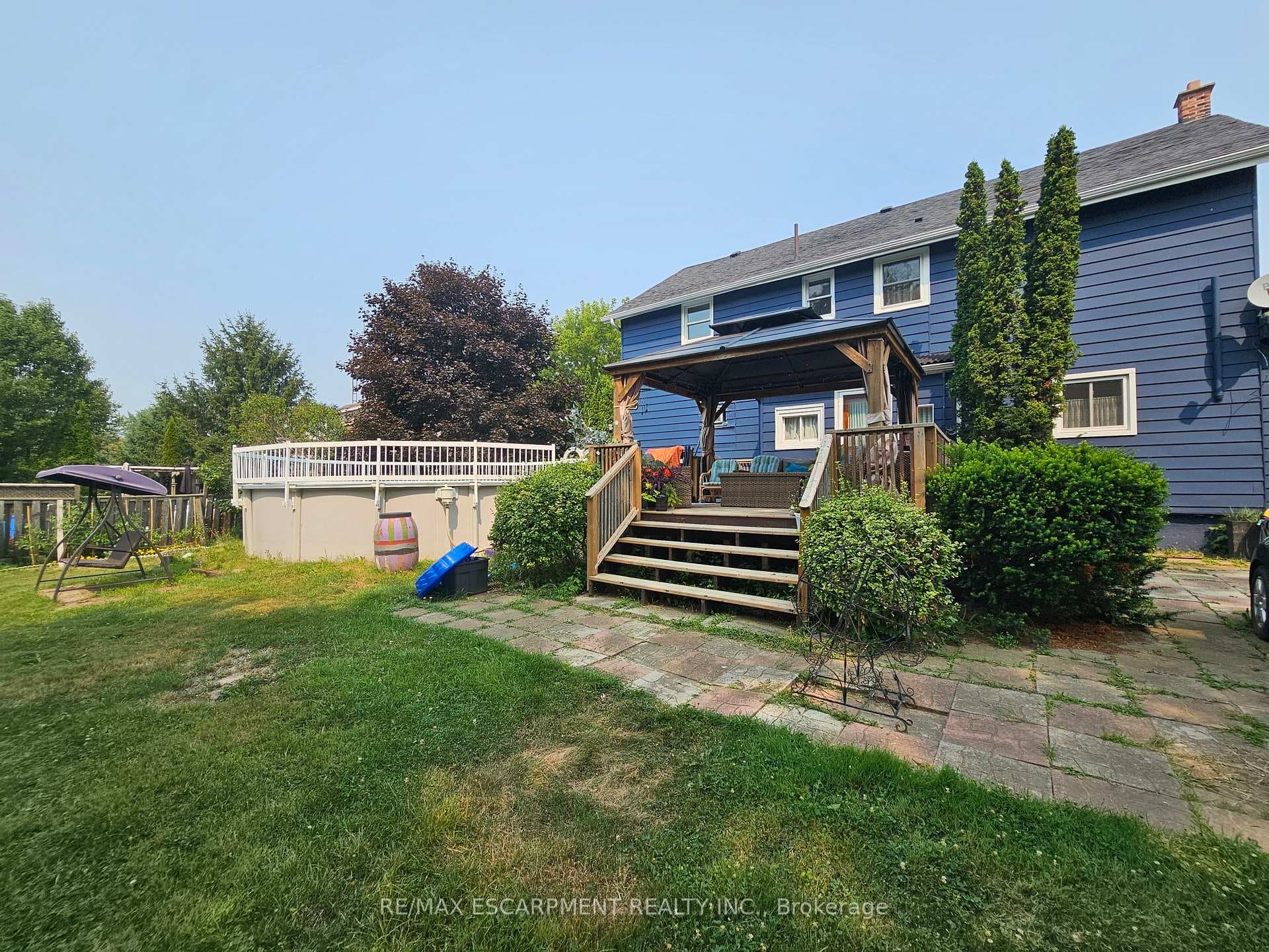 2340 WILSON Street photo 26
