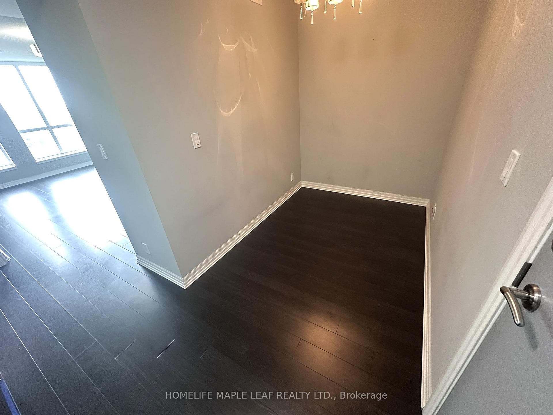 80 ESTHER LORRIE Drive Unit 614 photo 20