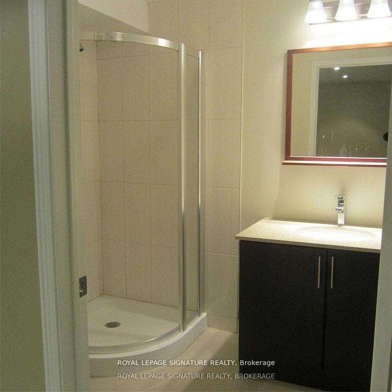 5910 Greensboro Drive Unit #91 photo 12