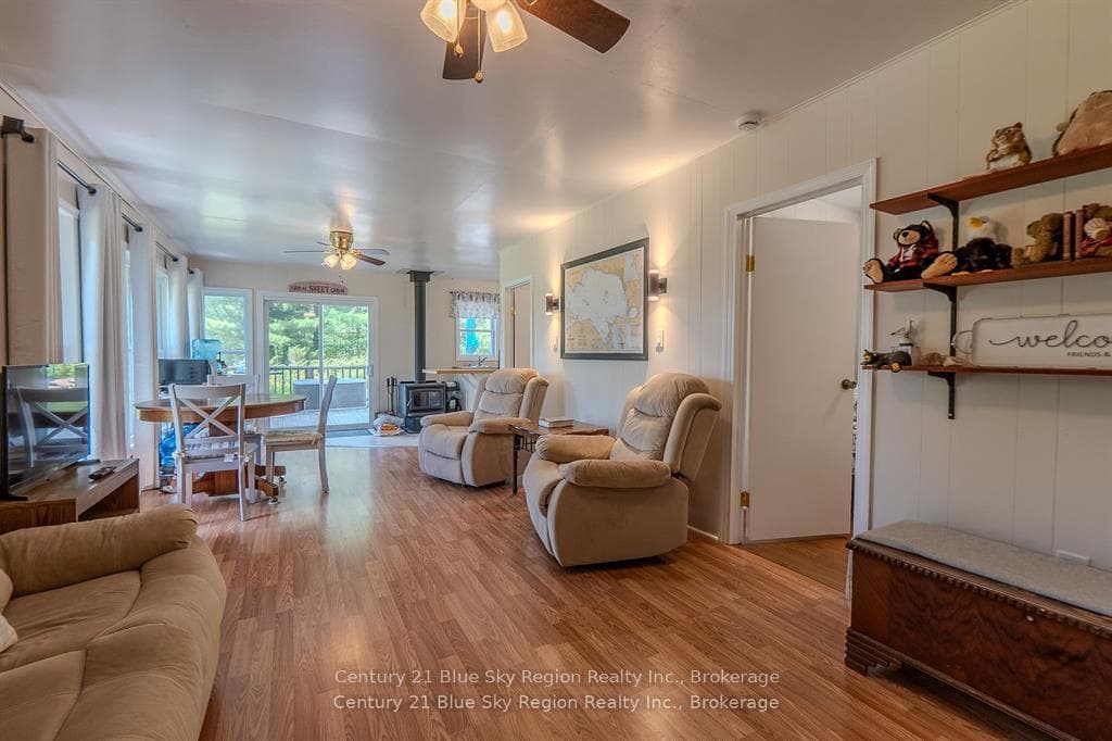 285 C Ruston Road photo 17