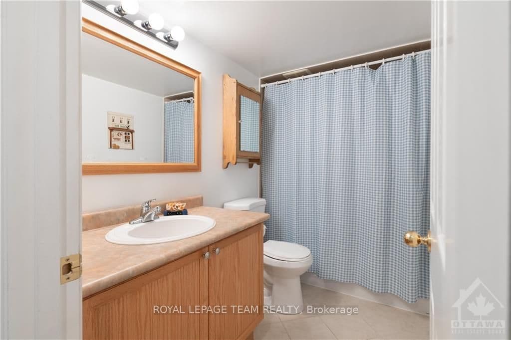 35 FOULIS Crescent photo 23