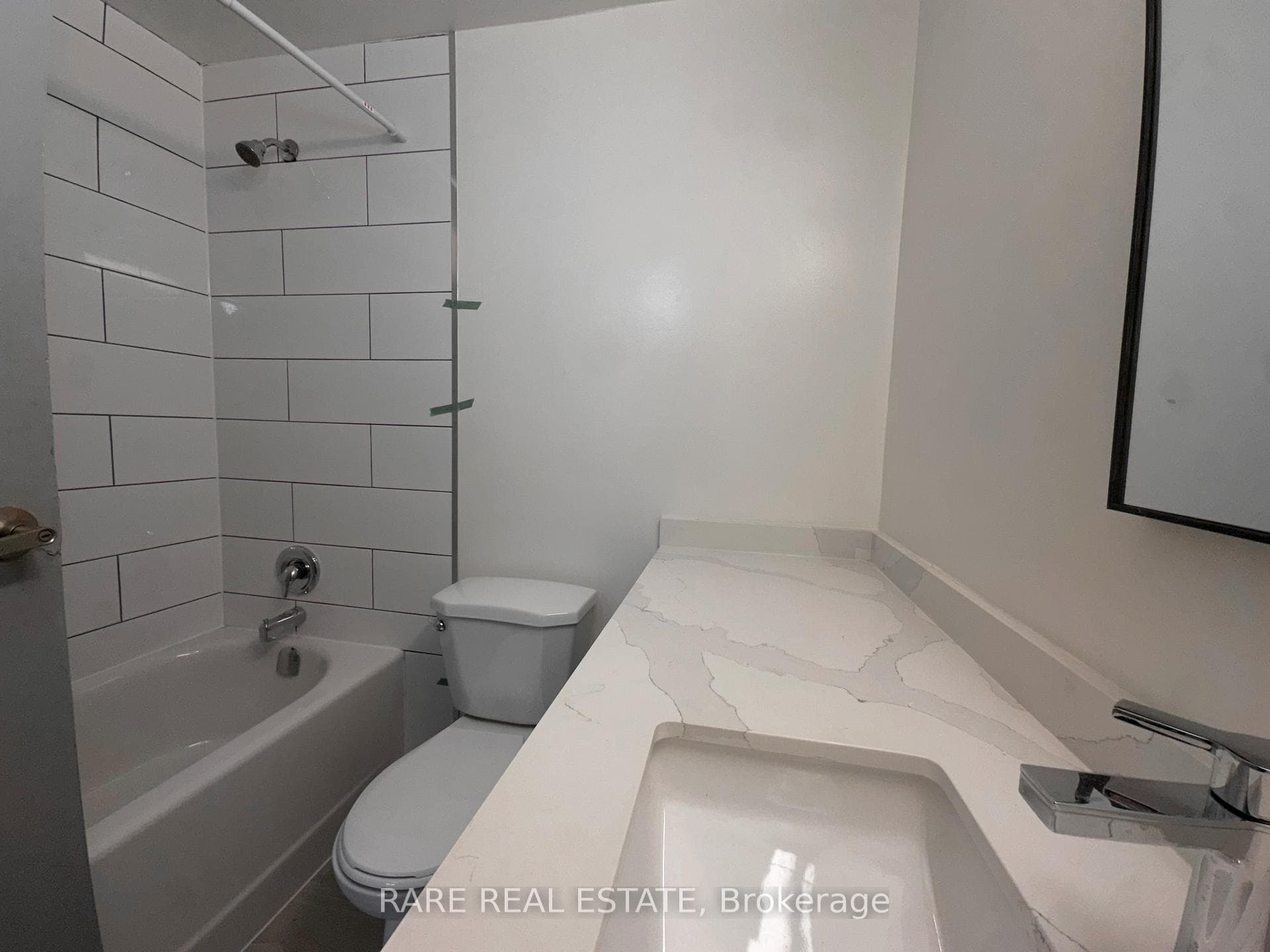 99 Bellevue Avenue Unit 2 photo 2