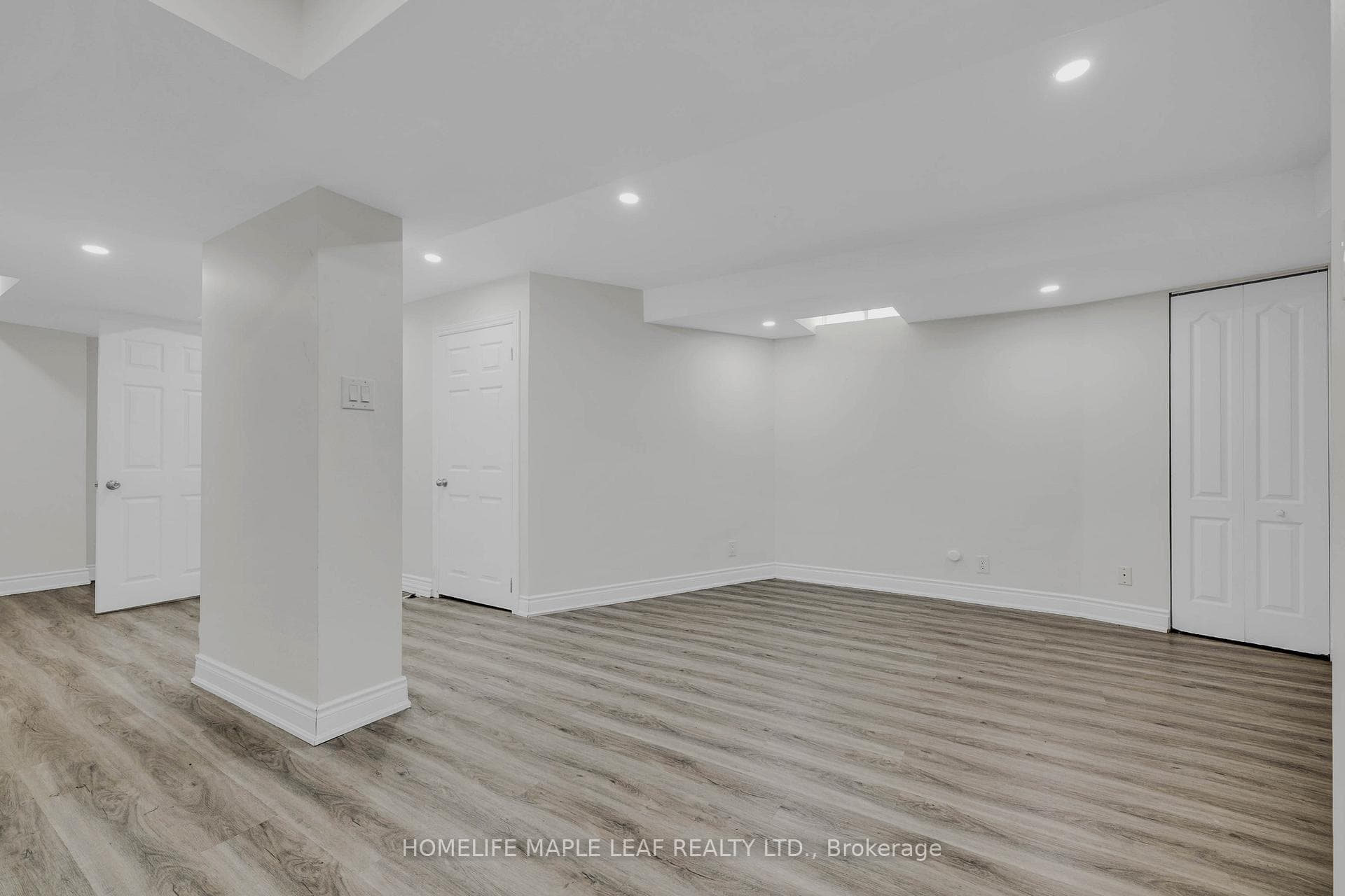 191 Stirling Macgregor Drive photo 25